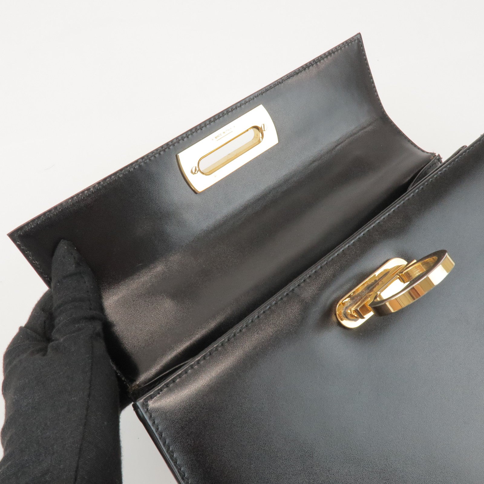 Ferragamo Gancini Calf Leather 2Way Bag Hand Shoulder Bag Black