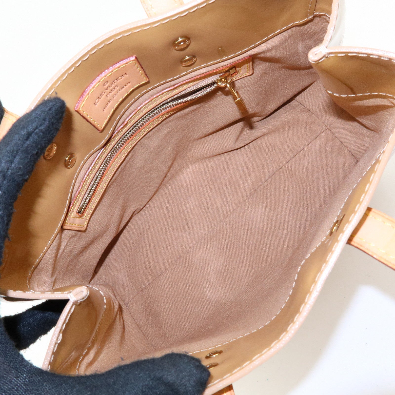 Louis Vuitton Monogram Vernis Reade PM Hand Bag Noisette M91334