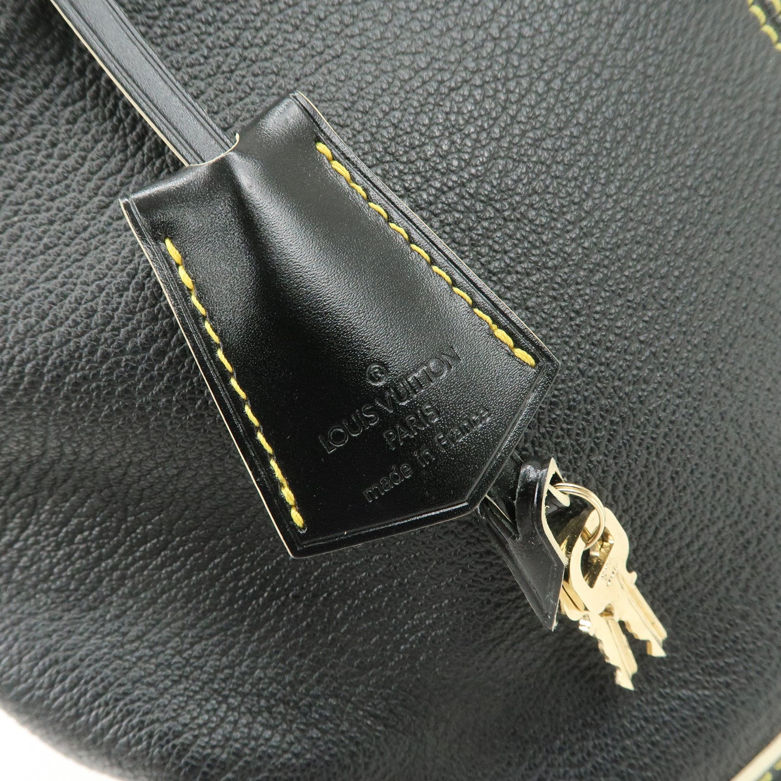Louis Vuitton Suhari Leather Lock It MM Hand Bag Noir Black M91875