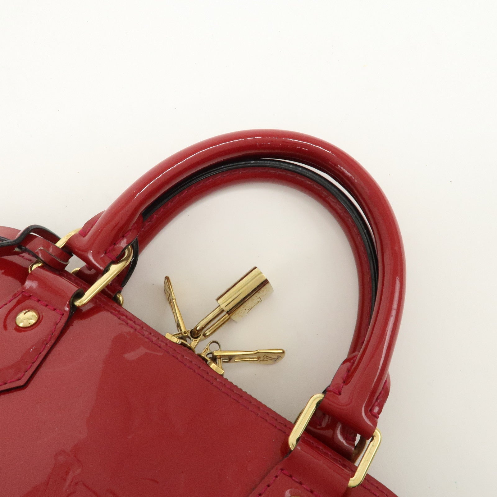 Louis Vuitton Monogram Vernis Leather Alma PM Hand Bag Rouge M91693