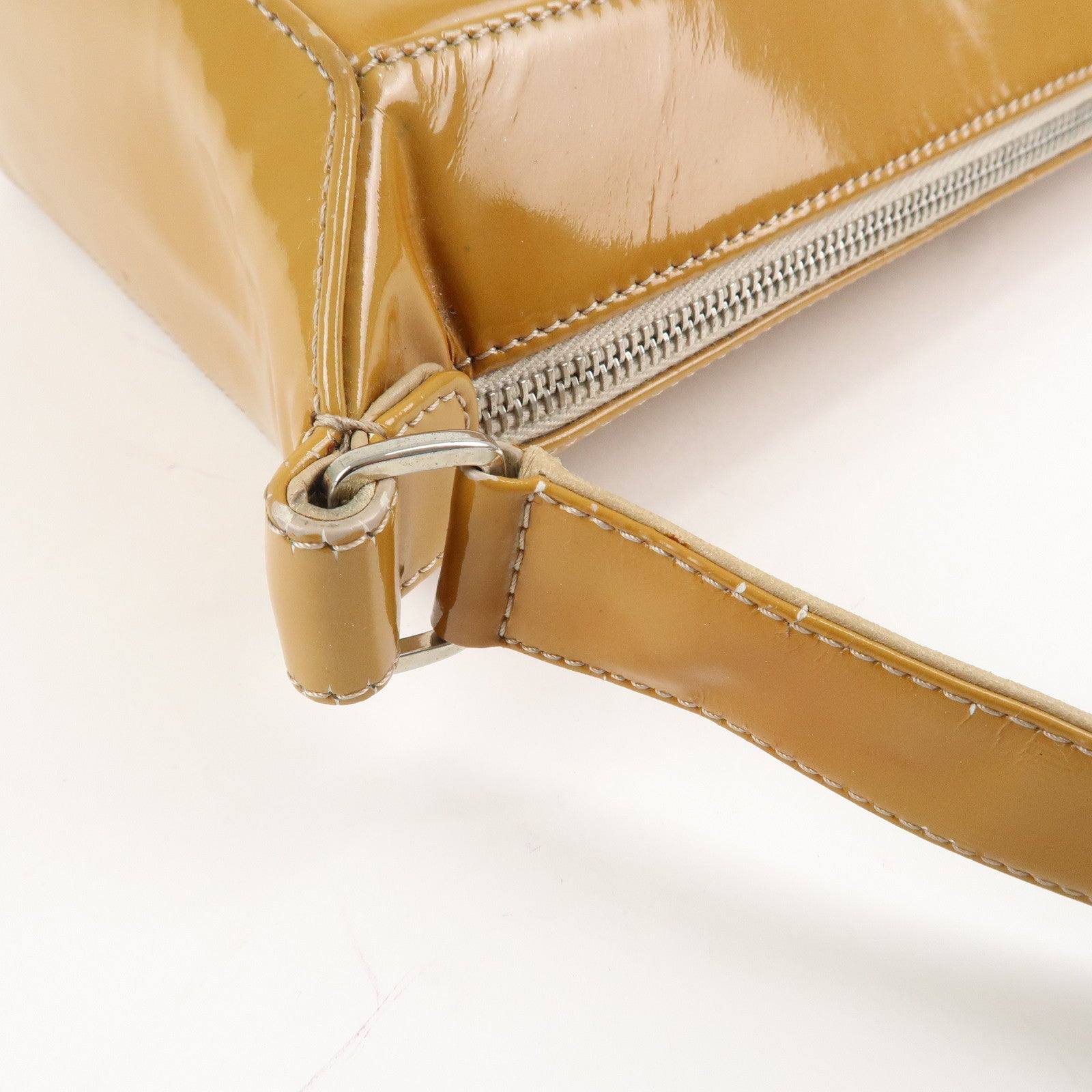 CHANEL COCO Mark Chocolate Bar Patent Leather Shoulder Bag Beige Used