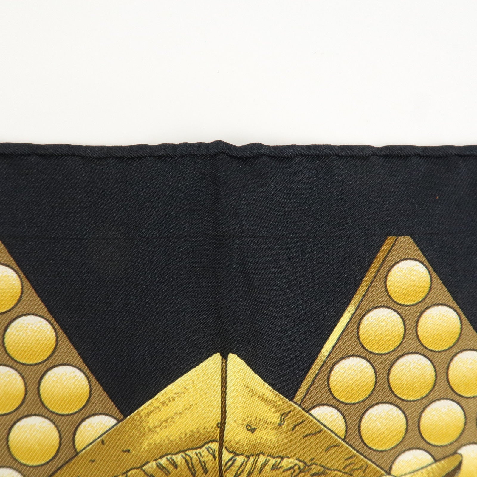 HERMES Carre 90 Silk 100% Scarf L'OR DES CHEFS Black Yellow Used