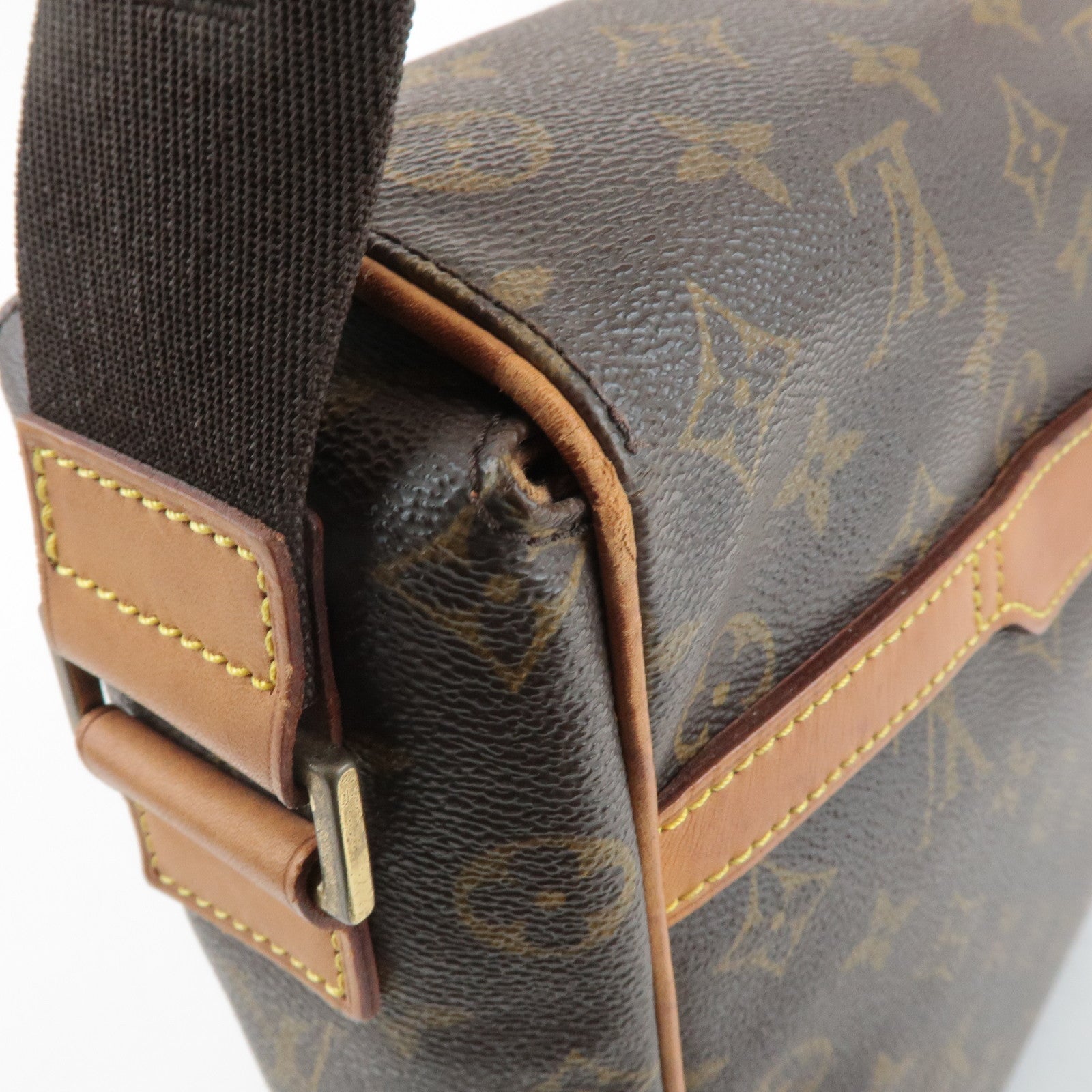 Louis Vuitton Monogram Abbesses Messenger Bag Shoulder Bag M45257 Used