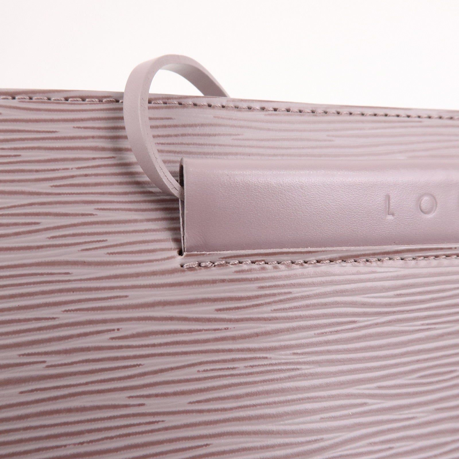 Louis Vuitton Epi Leather Croisette PM Shoulder Bag Lilac M5249B