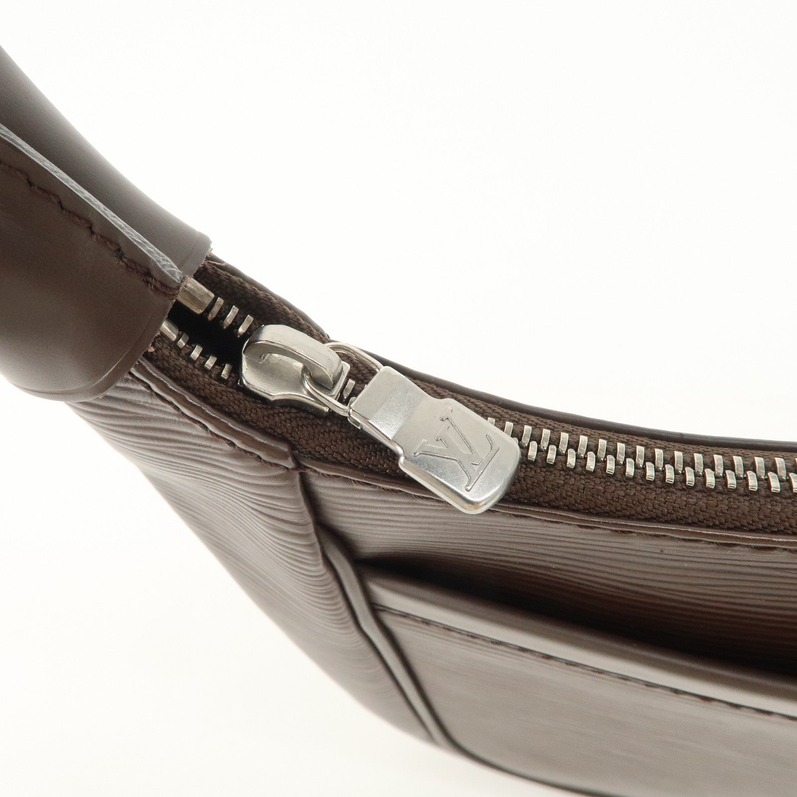 Louis Vuitton Epi Leather Matsy Shoulder Bag Brown M5897D