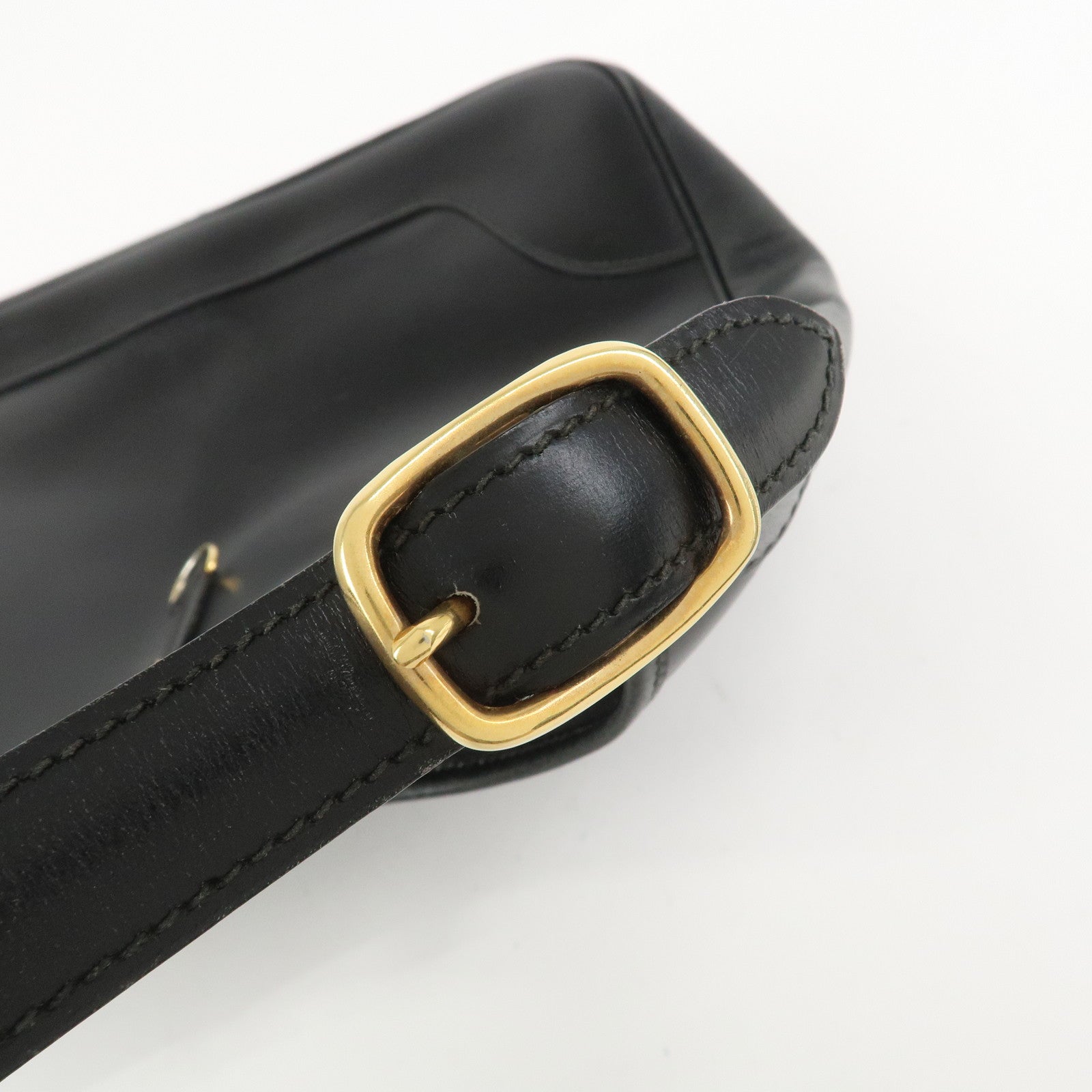 HERMES Trim 31 Courchevel Leather 〇J Stamped Shoulder Bag Balck