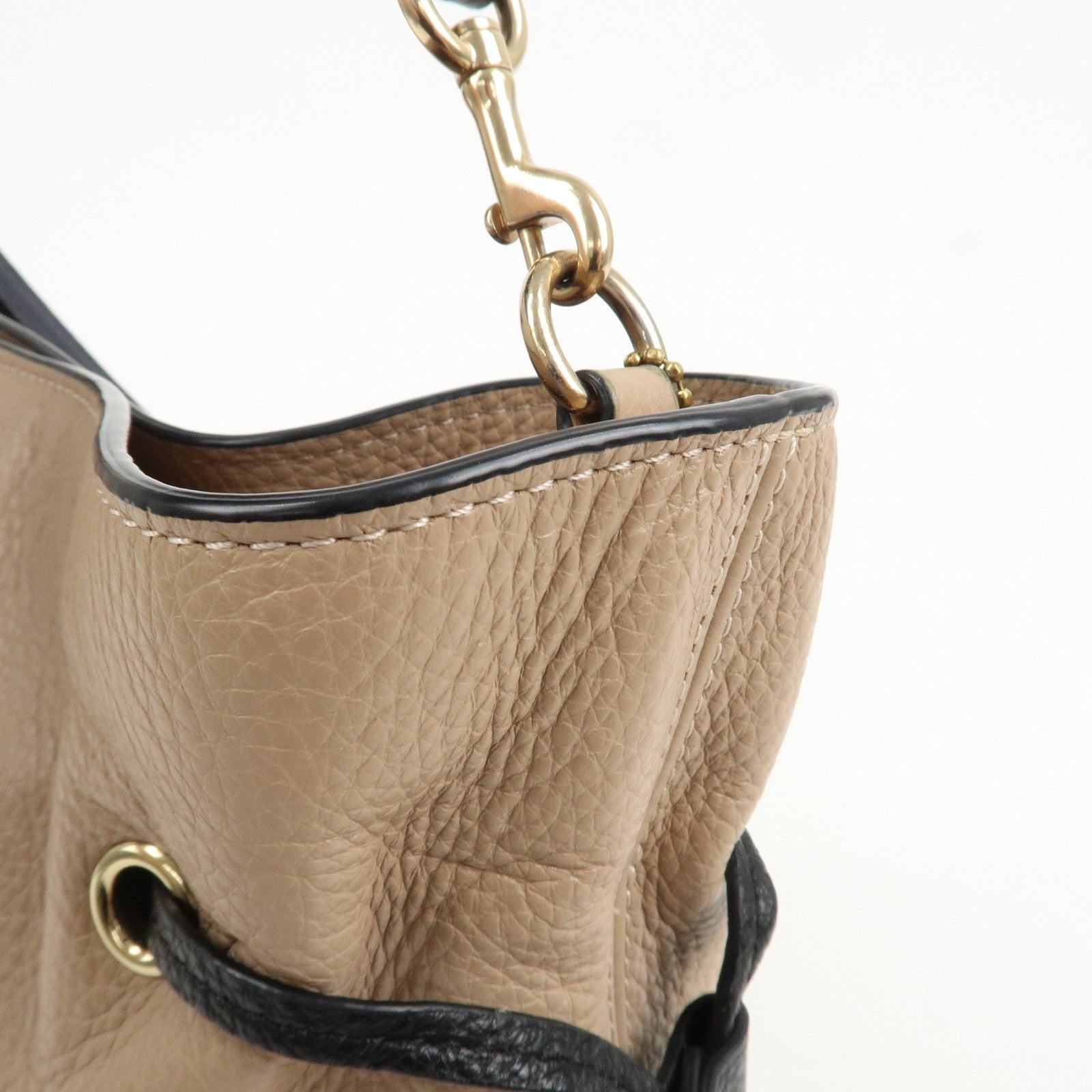 COACH Andy Leather 2Way Bag Crossbody Bag Hand Bag Beige Black