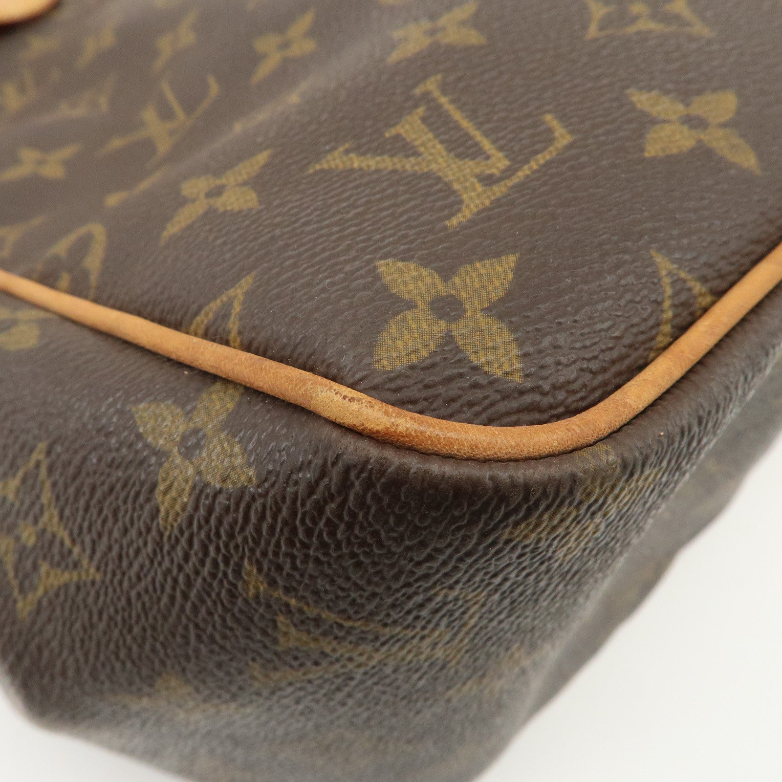Louis Vuitton Monogram Batignolles Vertical Tote Bag M51153 Used