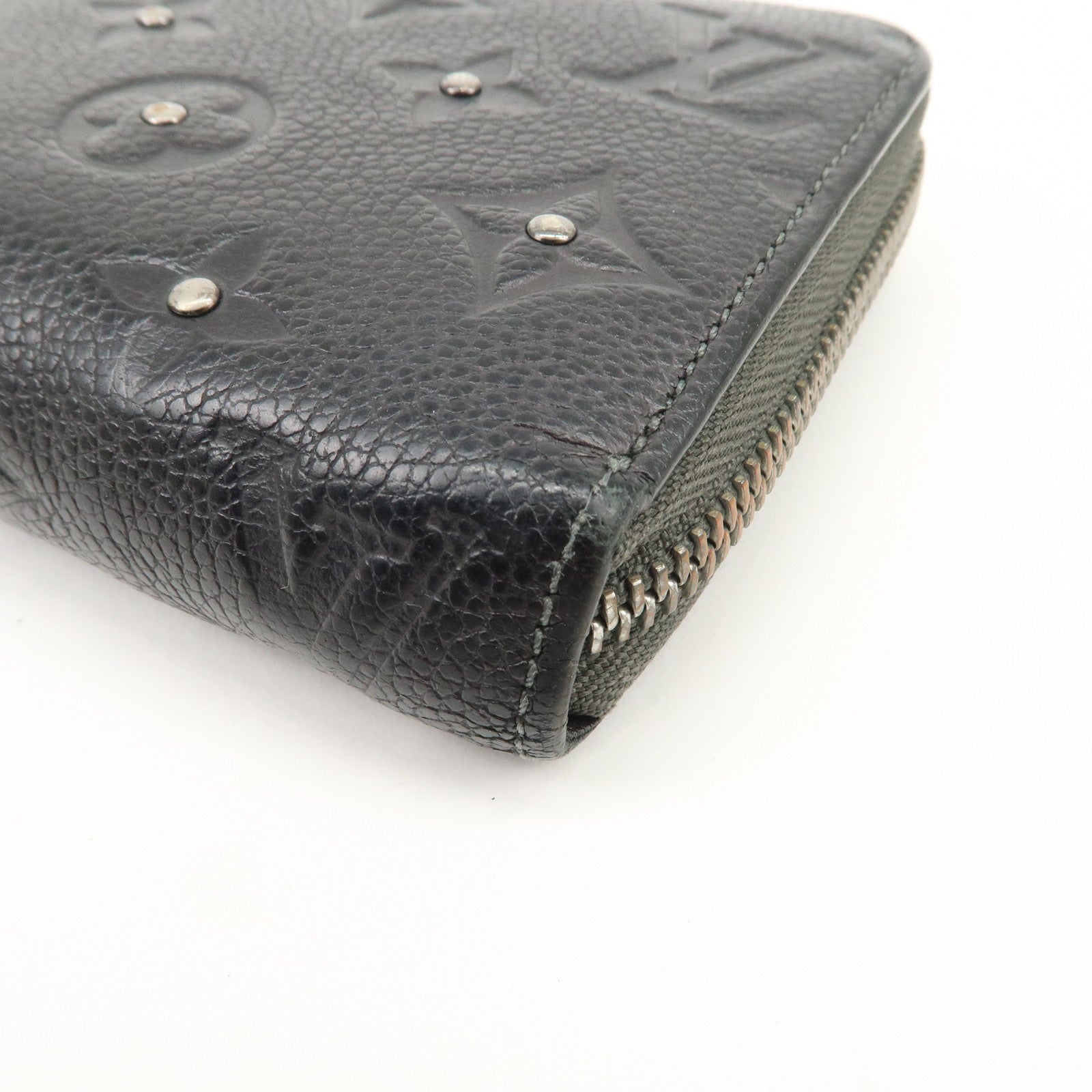 Louis Vuitton Empreinte Leather Studs Zippy Wallet Platine M61442