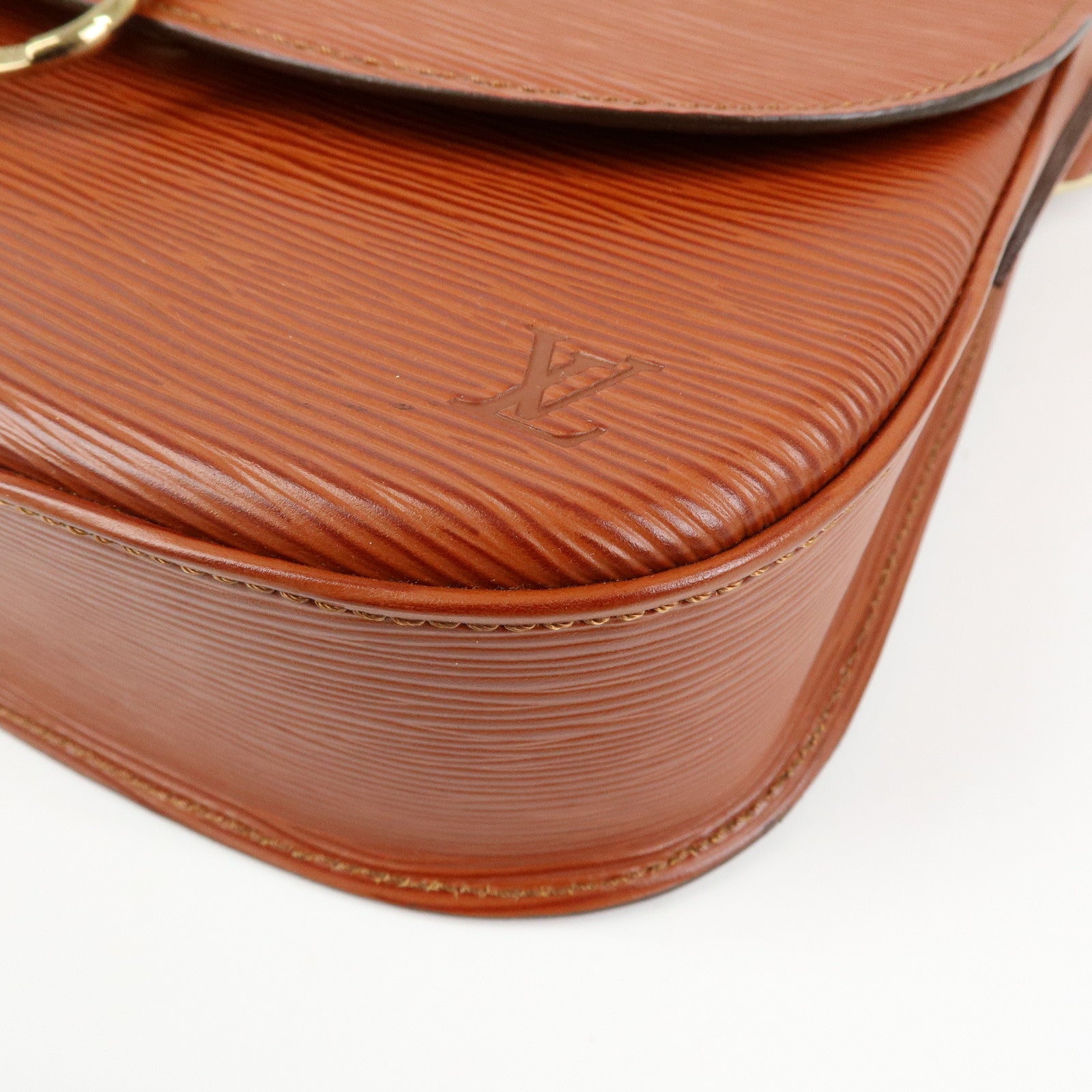 Louis Vuitton Epi Saint Cloud Shoulder Bag Kenya Brown M52193