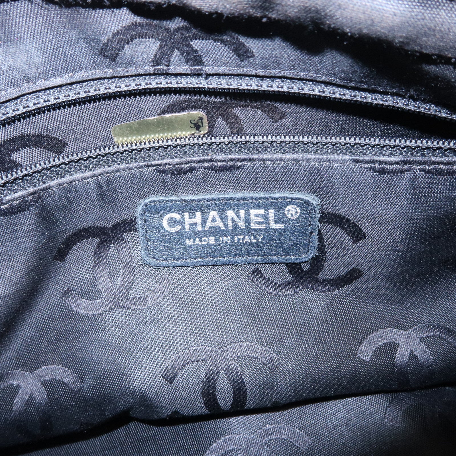 CHANEL COCO Mark Wild Stich Lamb Skin Chain Shoulder Bag Black Used