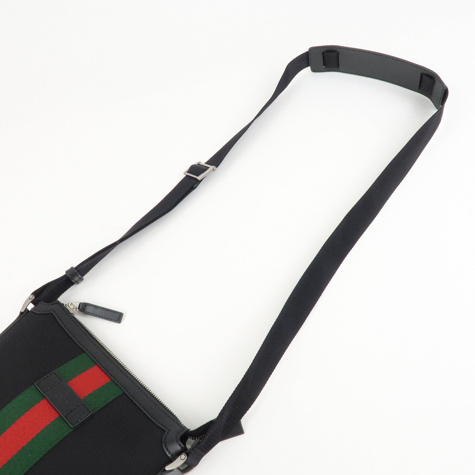 GUCCI Sherry Canvas Leather Shoulder Bag Crossbody Bag Black 631195