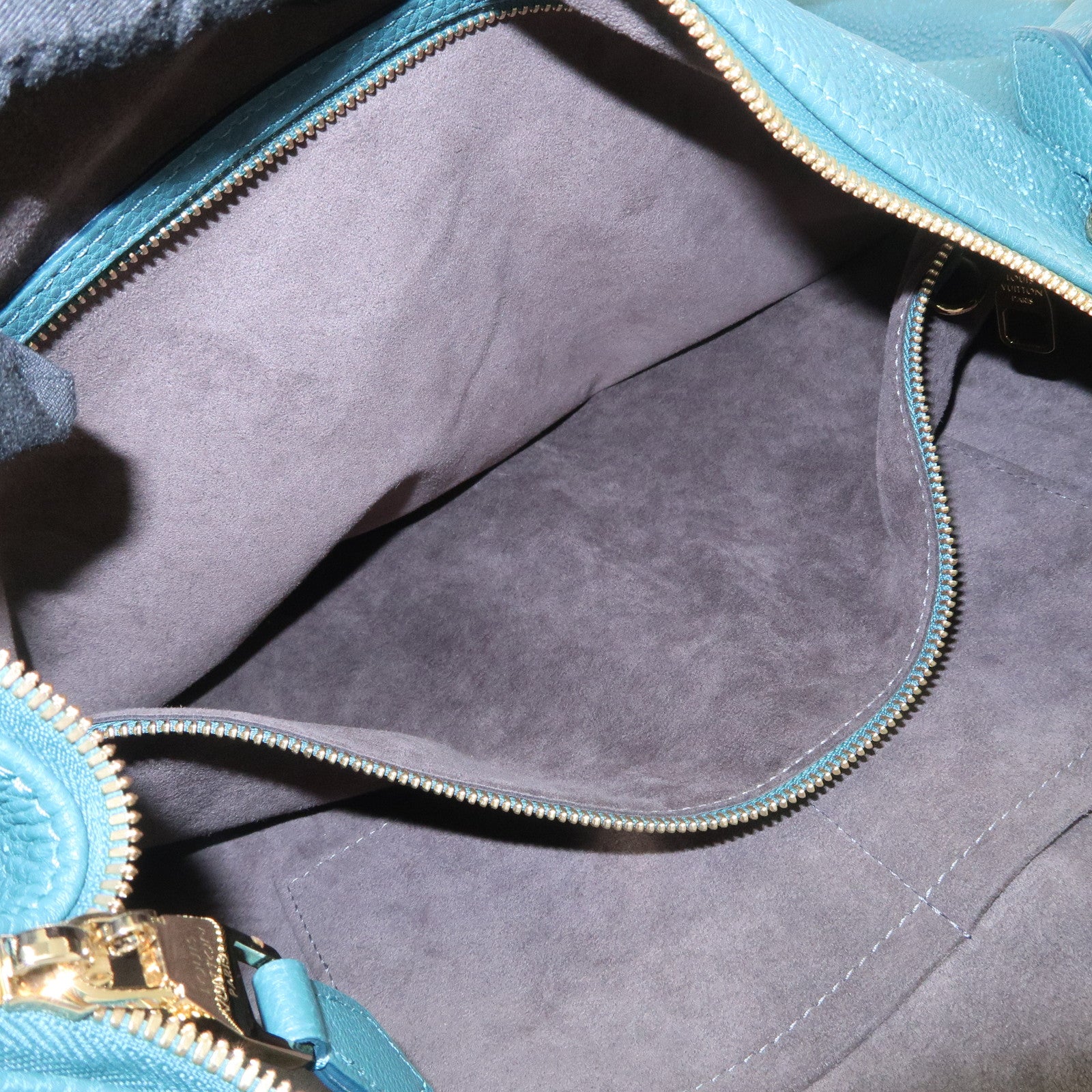 Louis Vuitton Monogram Mahina Selene MM Shoulder Bag Lagon M93986