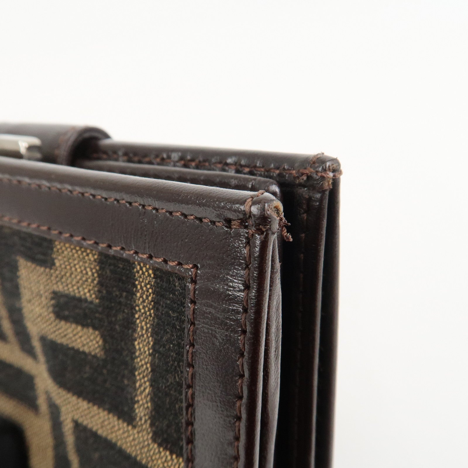 FENDI Zucca Canvas Leather Bifold Wallet Brown Black 1692 Used