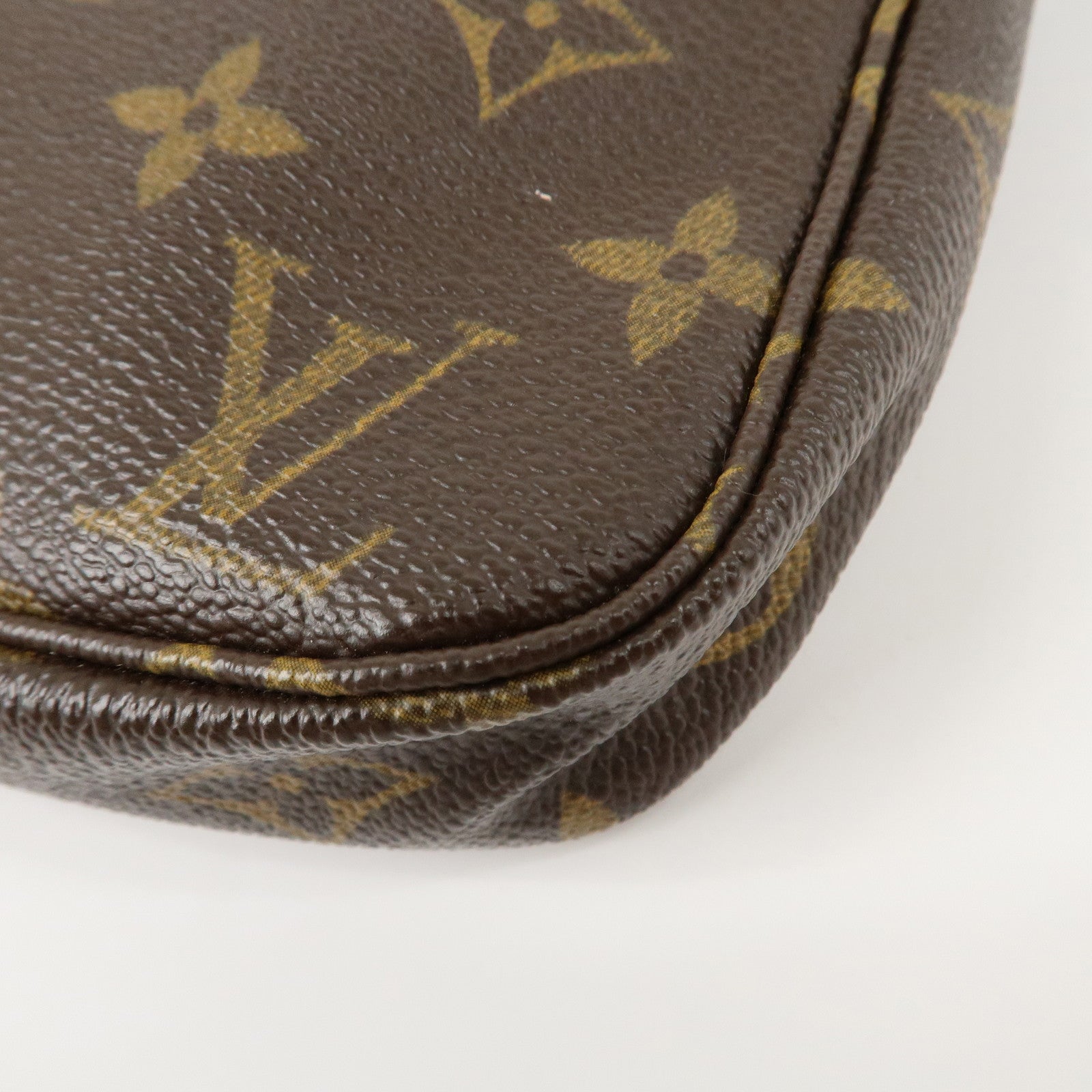 Louis Vuitton Monogram Pochette Accessoires Pouch M51980 Used