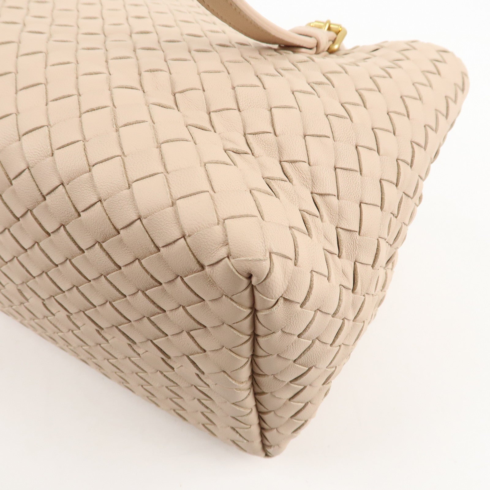 BOTTEGA VENETA Intrecciato Leather Medium Chester Tote Bag 337260 Used