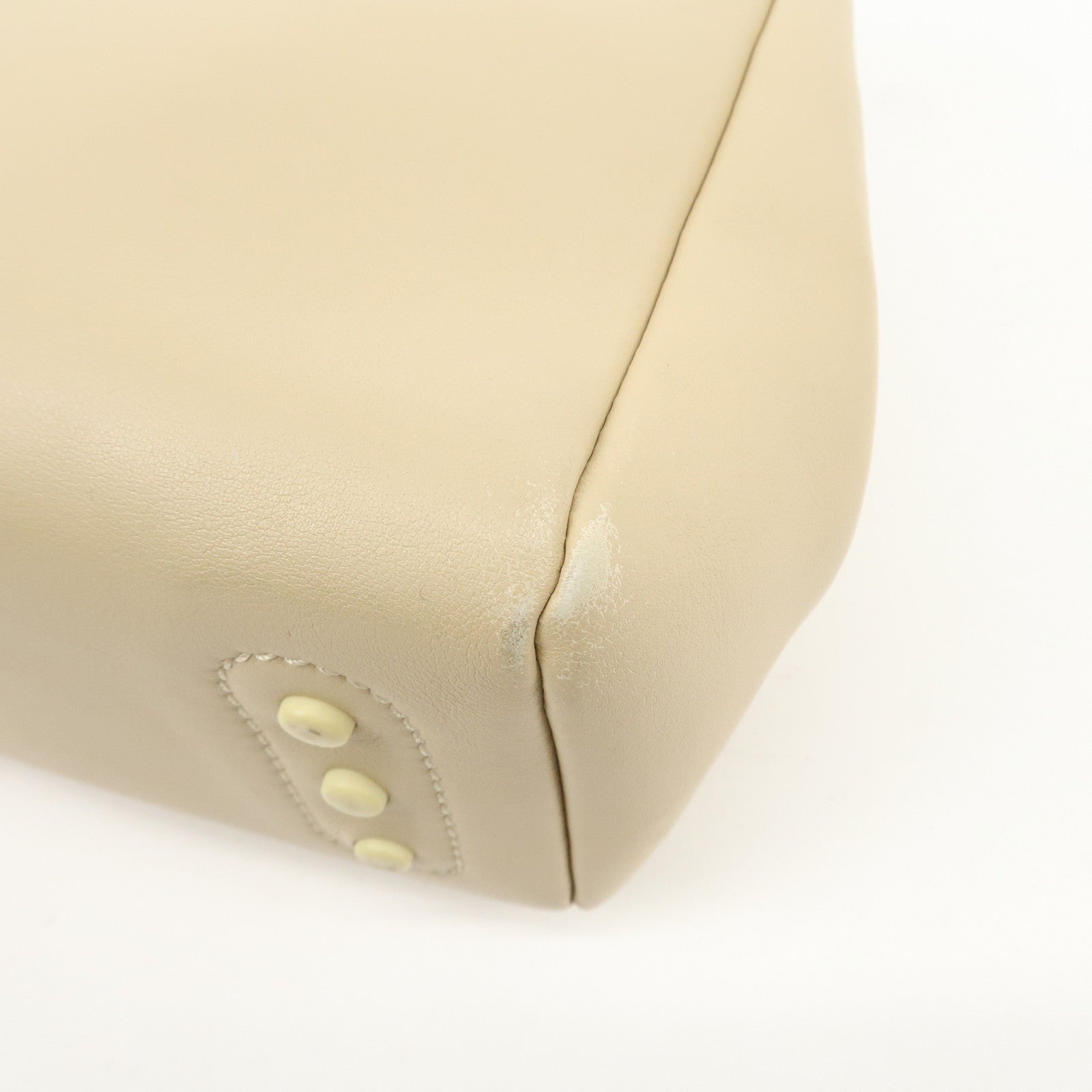 TOD'S Logo Leather Tote Bag Hand Bag Beige Cream Used