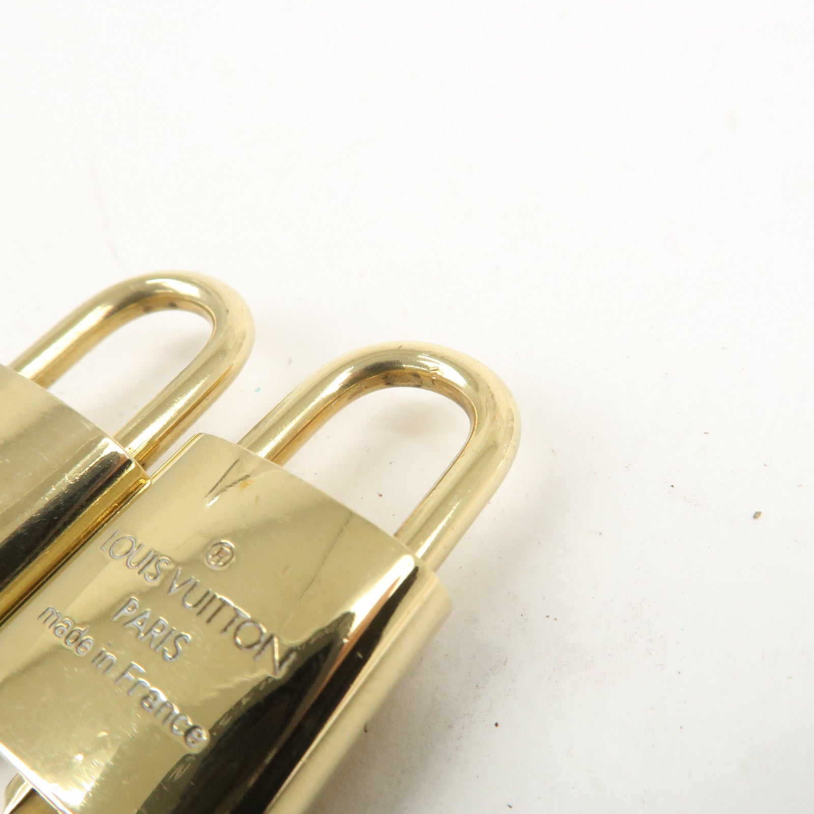 Louis Vuitton Set of 10 Lock & Key Cadena Key Lock Metal Gold Used