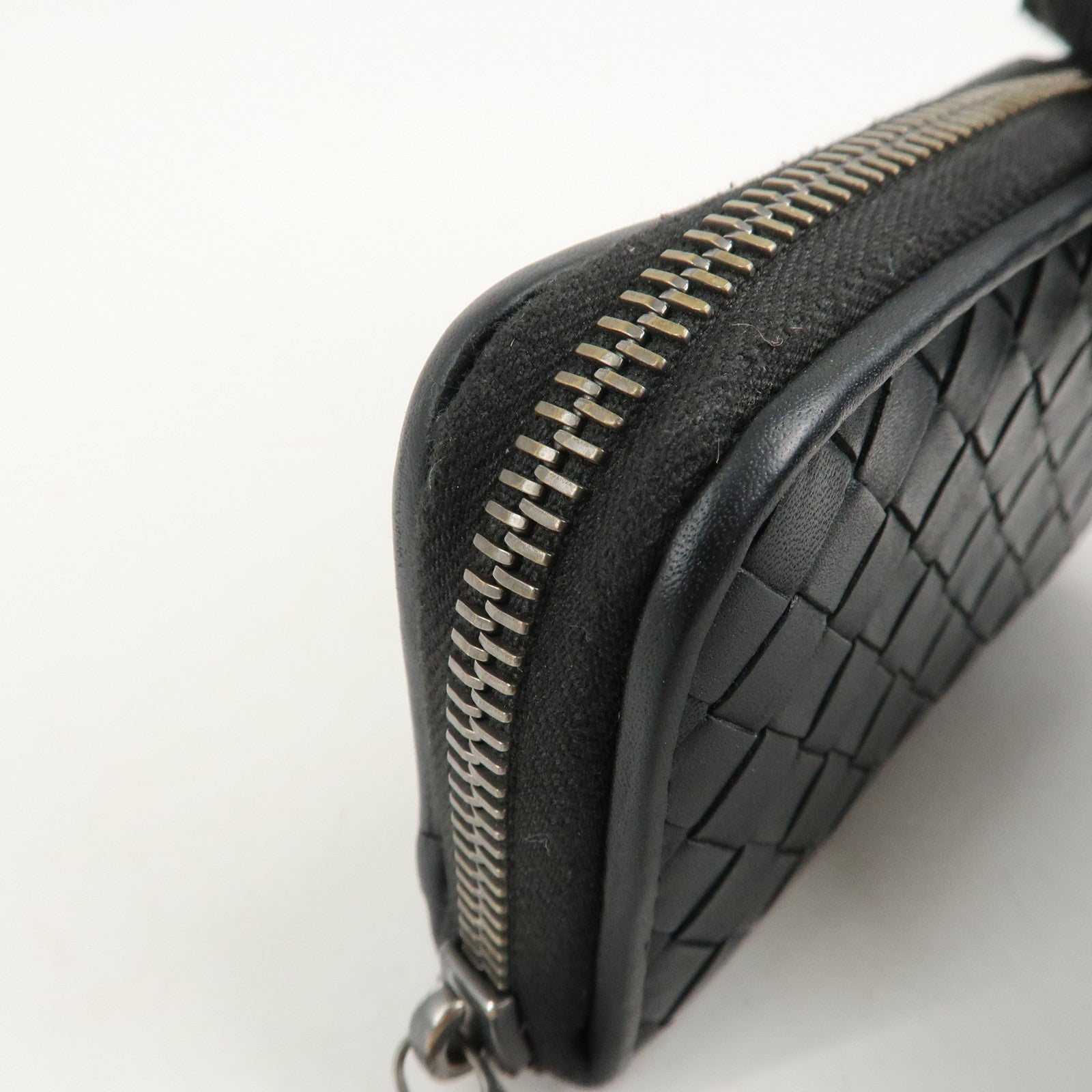 BOTTEGA VENETA Intrecciato Leather Round Zipper Coin Purse 473010 Used