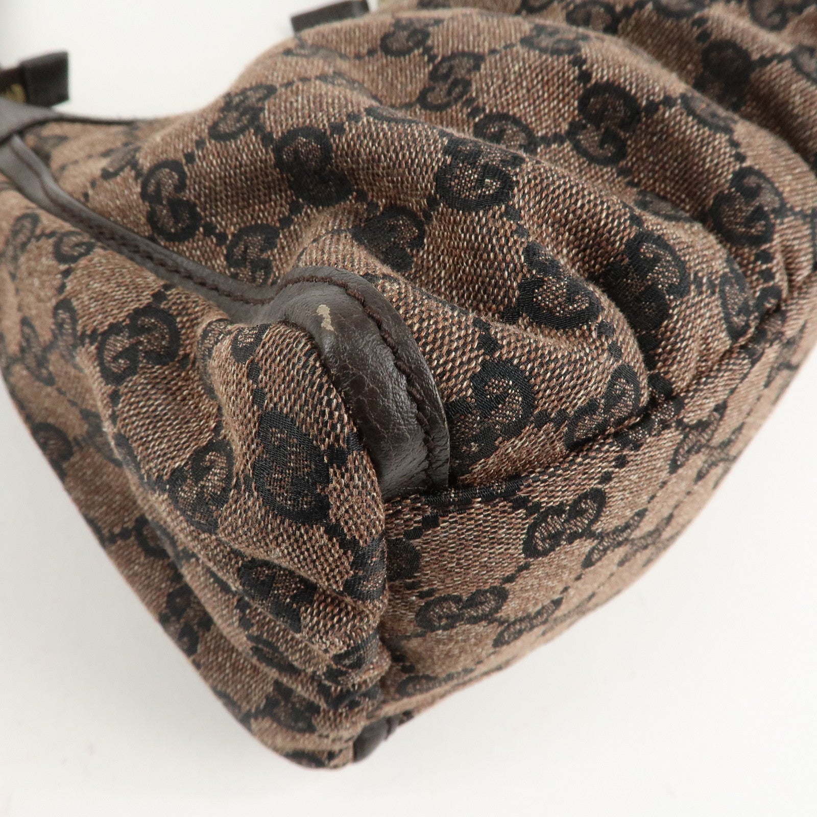 GUCCI Abbey GG Canvas Leather Shoulder Bag Black 265692 Used