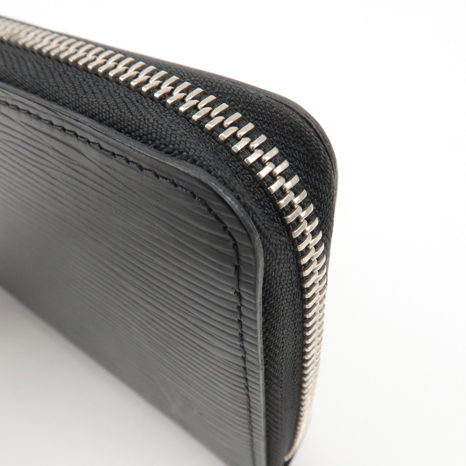 Louis Vuitton Epi Zippy Wallet Zip Around Wallet Noir M61857 Used