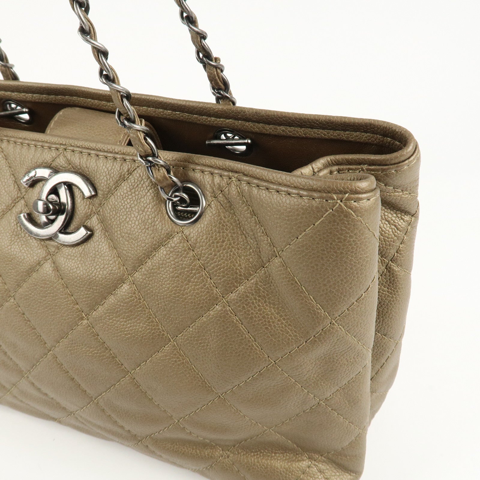 CHANEL Matelasse Caviar Skin COCO Mark Chain Tote Bag A90451 Used