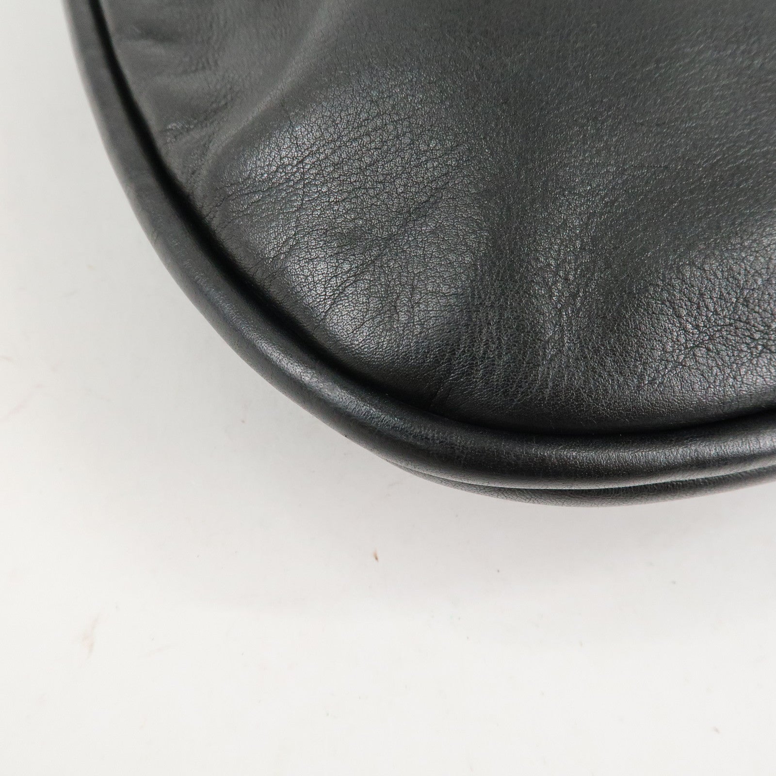 GUCCI Leather Shoulder Bag Drawstring Bag Black Silver 001.4034 Used