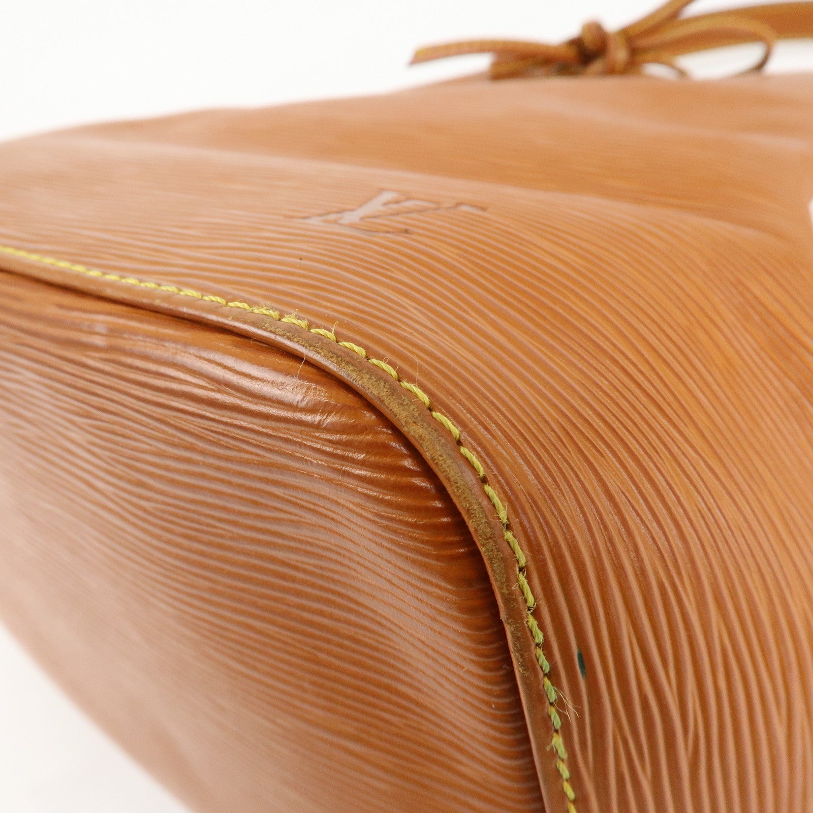 Louis Vuitton Epi Petit Noe Shoulder Bag Zipang Gold M44108 Used