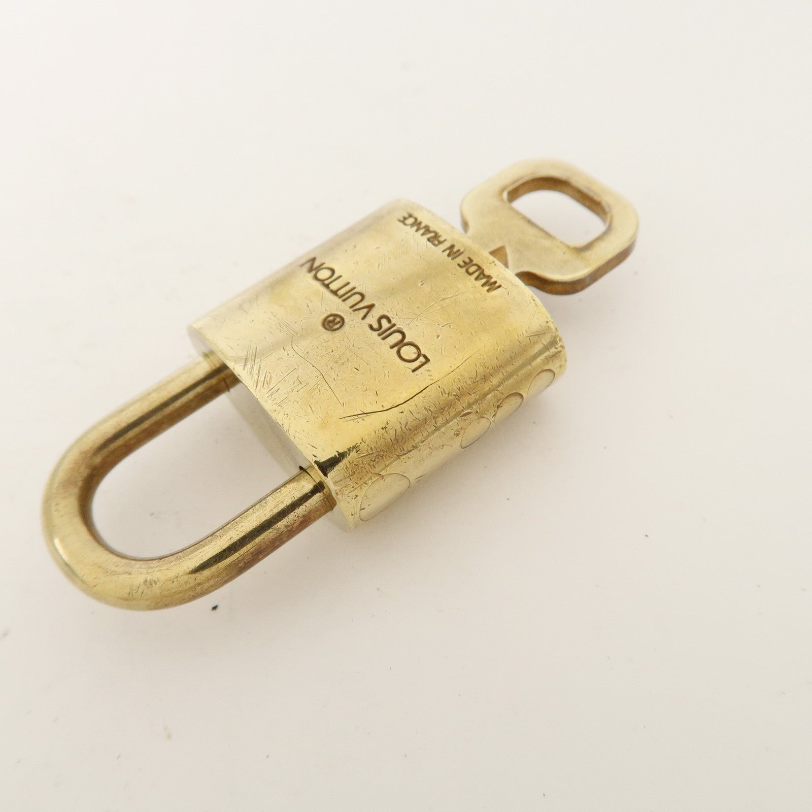 Louis Vuitton Set of 10 Lock & Key Cadena Key Lock Metal Gold Used