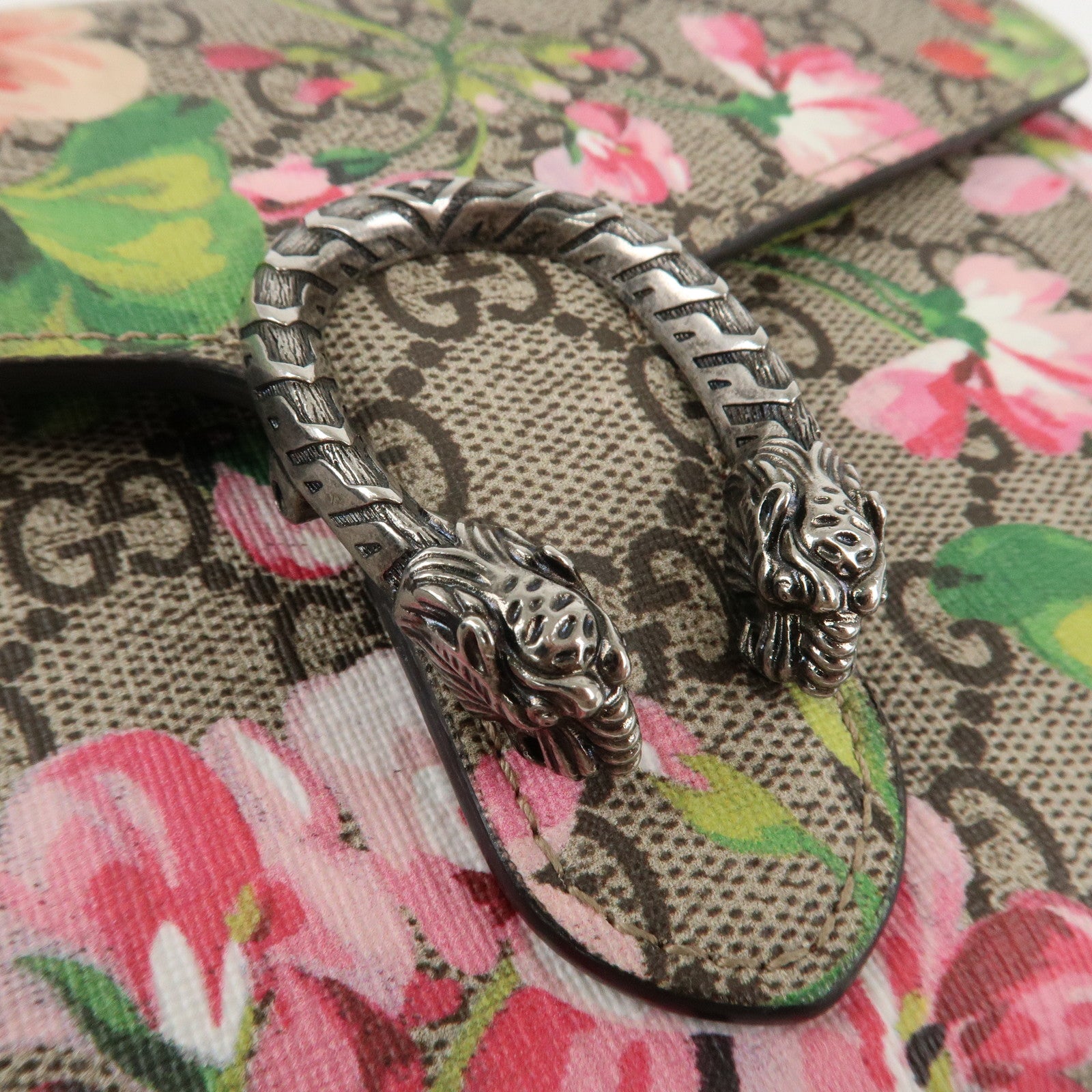 GUCCI Dionysus GG Blooms GG Crystal Chain Wallet Hand Bag 401231 Used