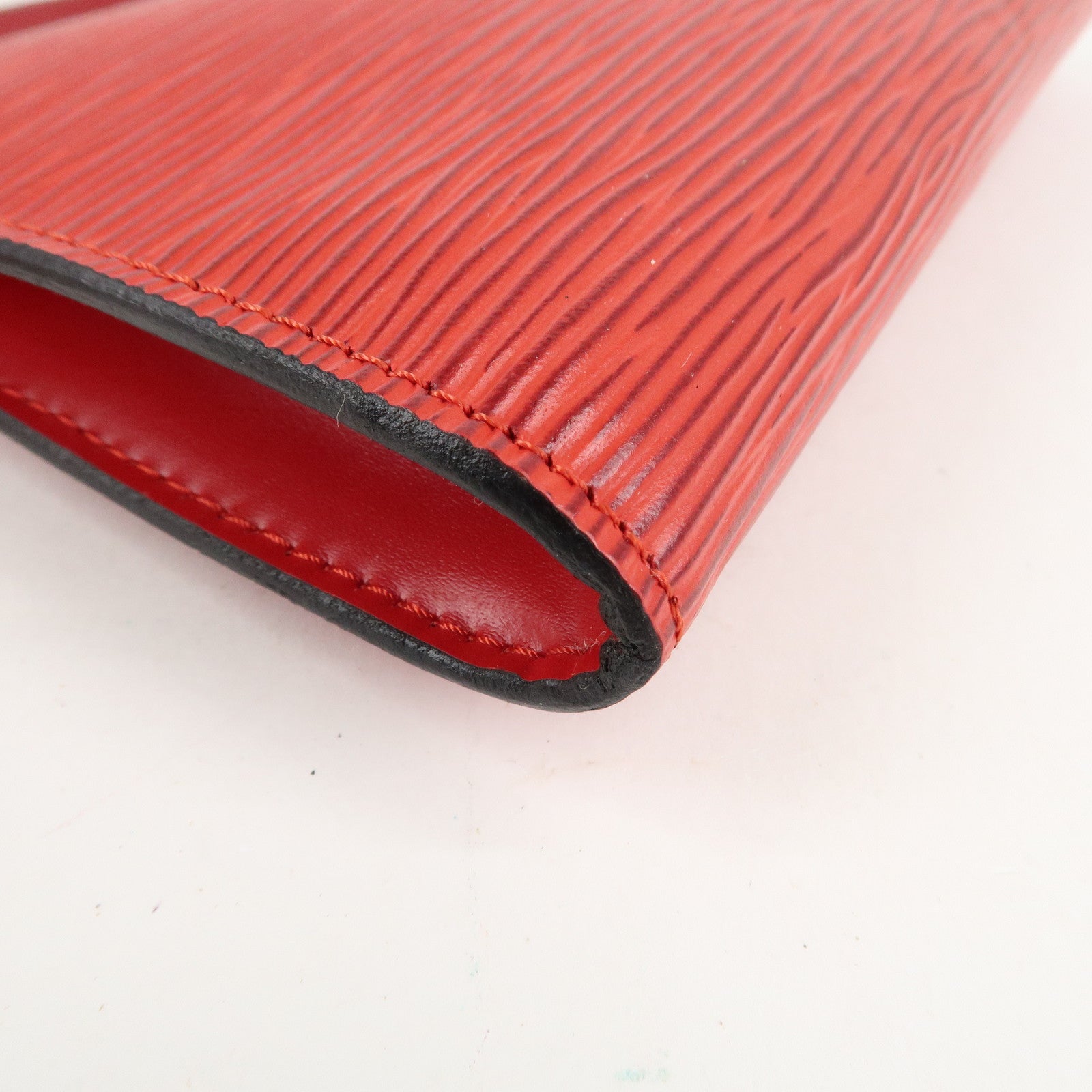 Louis Vuitton Epi Pochette Accessoires Pouch Castilian Red M52947 Used
