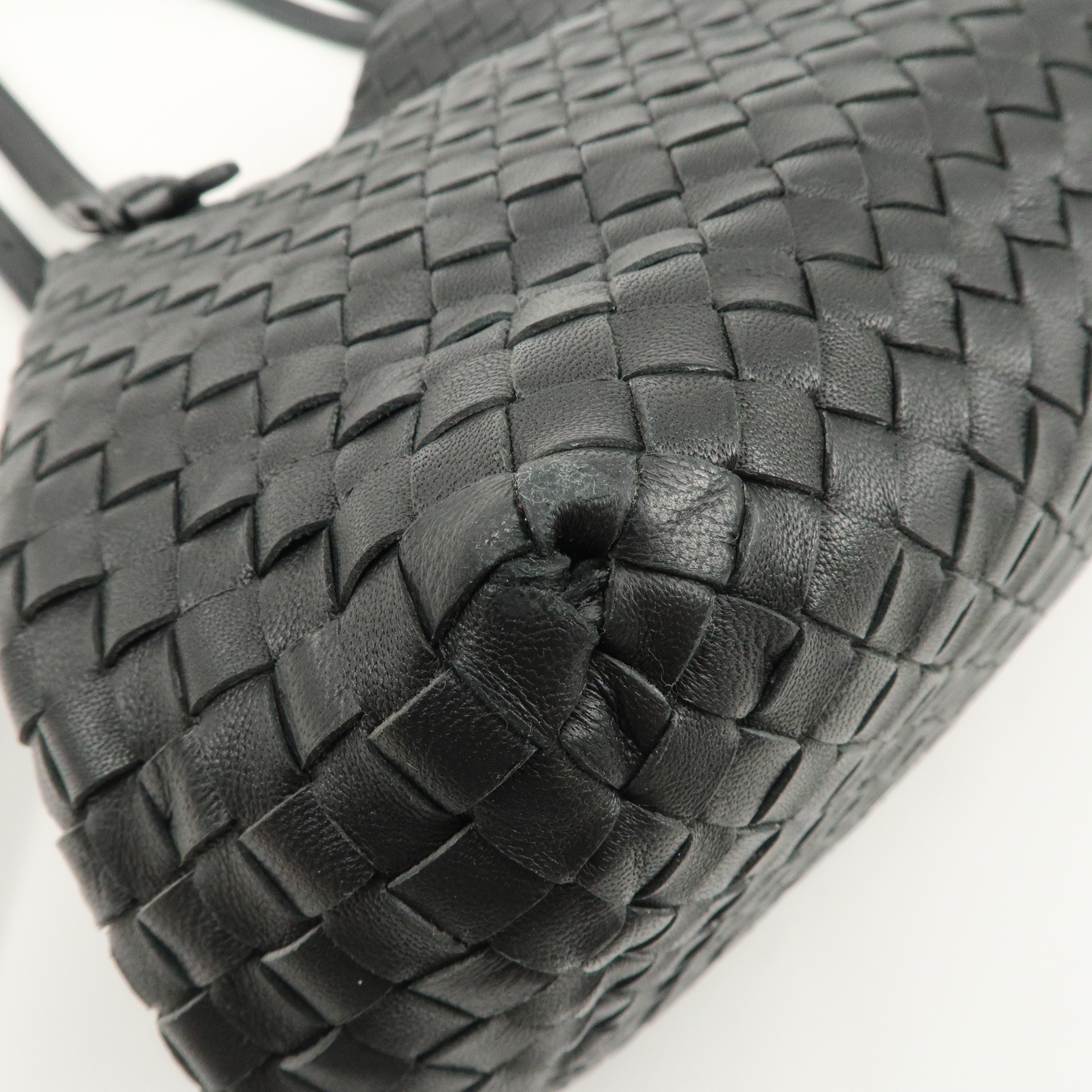 BOTTEGA VENETA Intrecciato Leather Medium Chester Tote Bag 337260 Used
