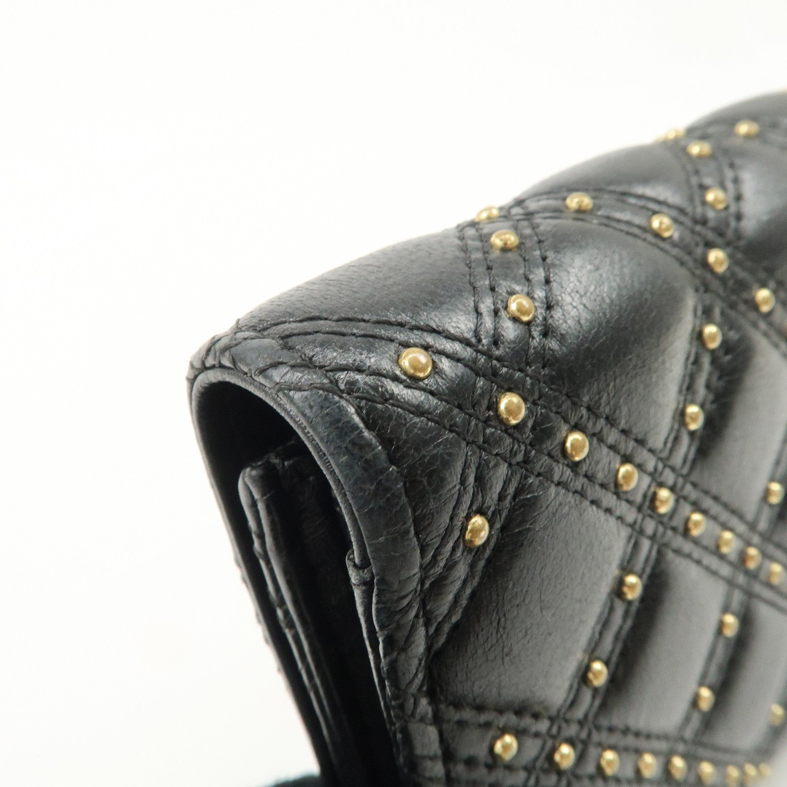 CHANEL Matelasse Lamb Skin Bifold Long Wallet with Studs A70631 Used