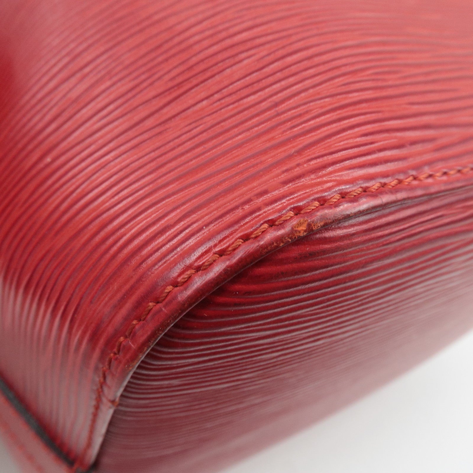 Louis Vuitton Epi Petit Noe Shoulder Bag Castilian Red M44107 Used