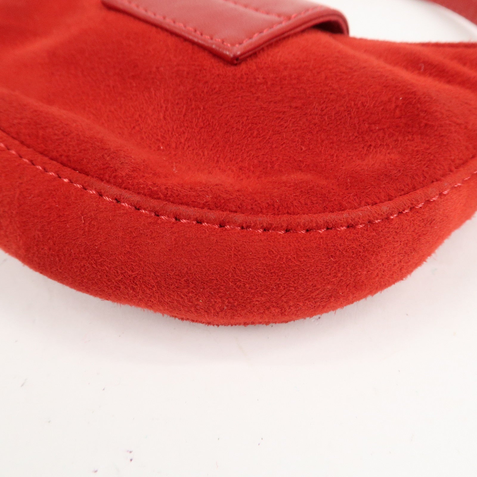 FENDI Suede Leather Mini Croissant Hand Bag Red 26673 Used