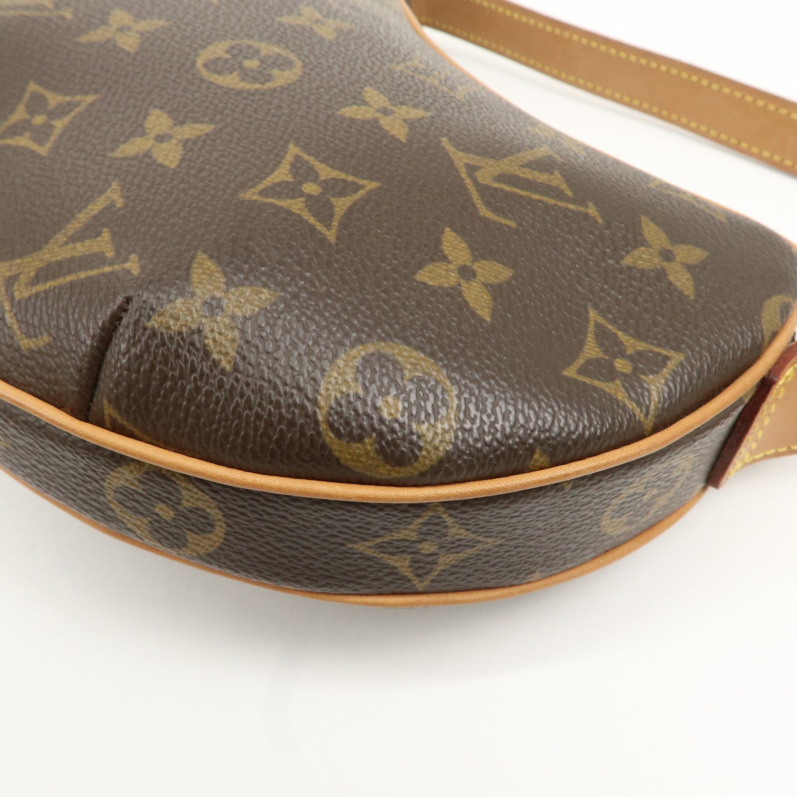 Louis Vuitton Monogram Pochette Croissant Shoulder Bag M51510 Used