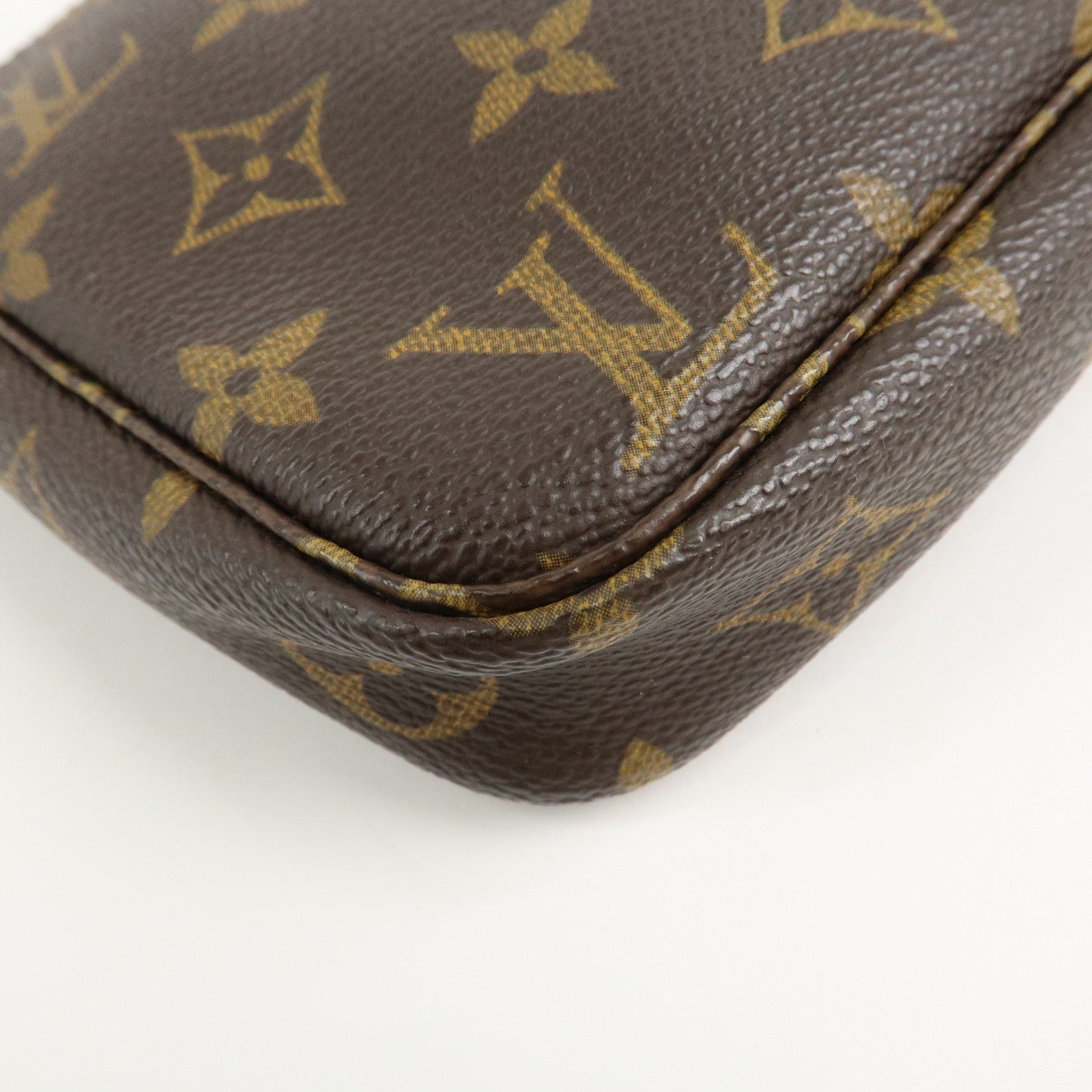Louis Vuitton Monogram Pochette Accessoires Pouch M51980 Used