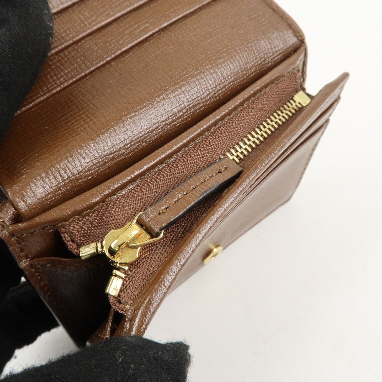 GUCCI GG Supreme Leather Heart Motif Bi-fold Wallet 648848 Used