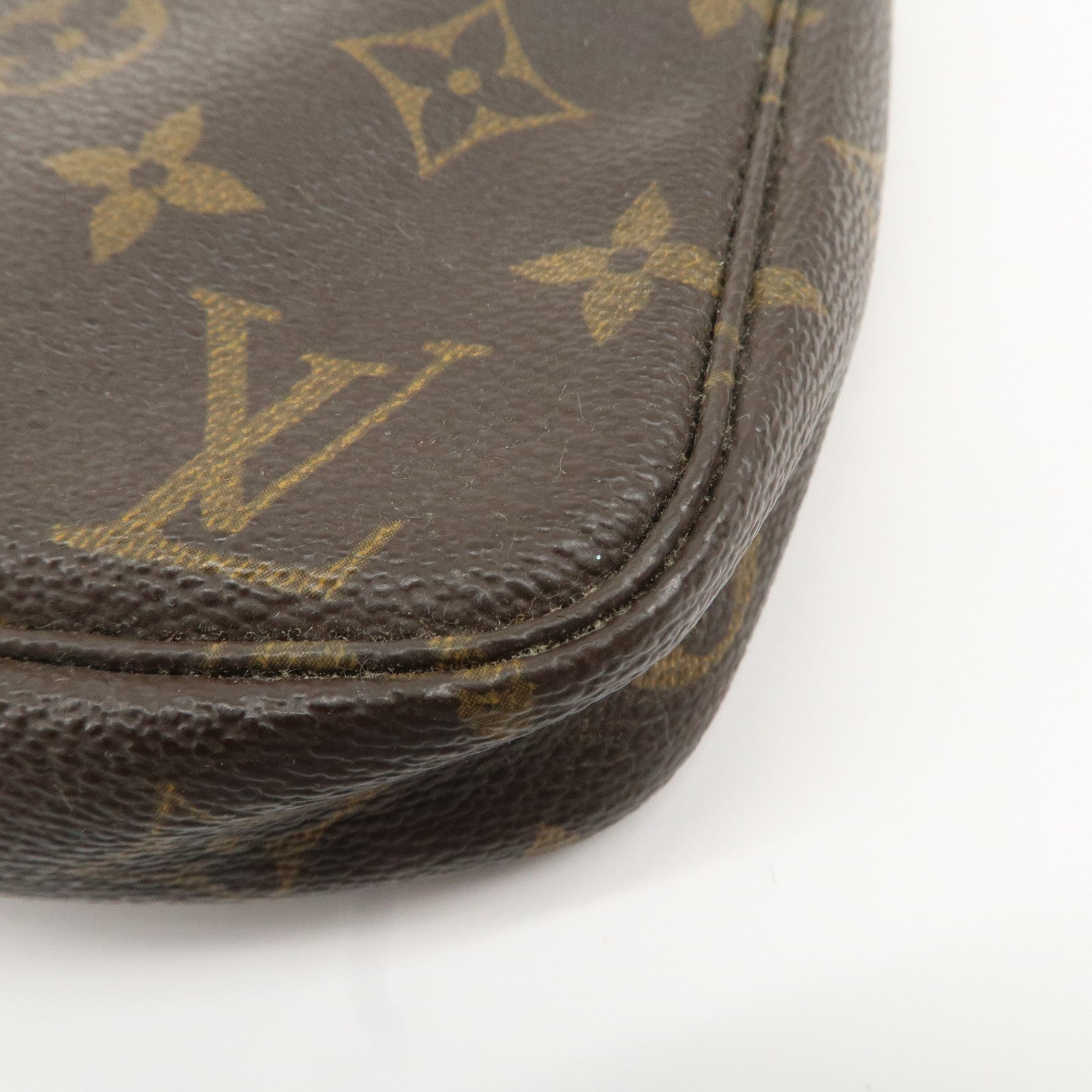 Louis Vuitton Monogram Pochette Accessoires Pouch M51980 Used