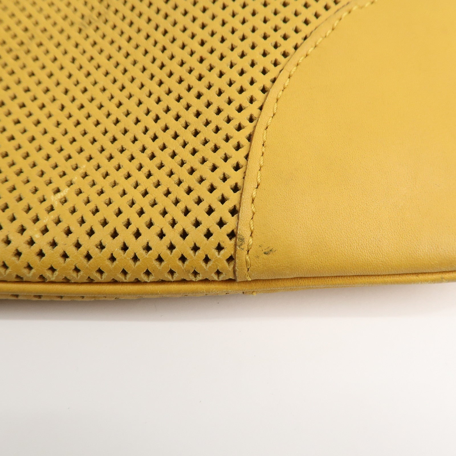 GUCCI Leather Kandensky One-Shoulder Bag Yellow 28628 Used