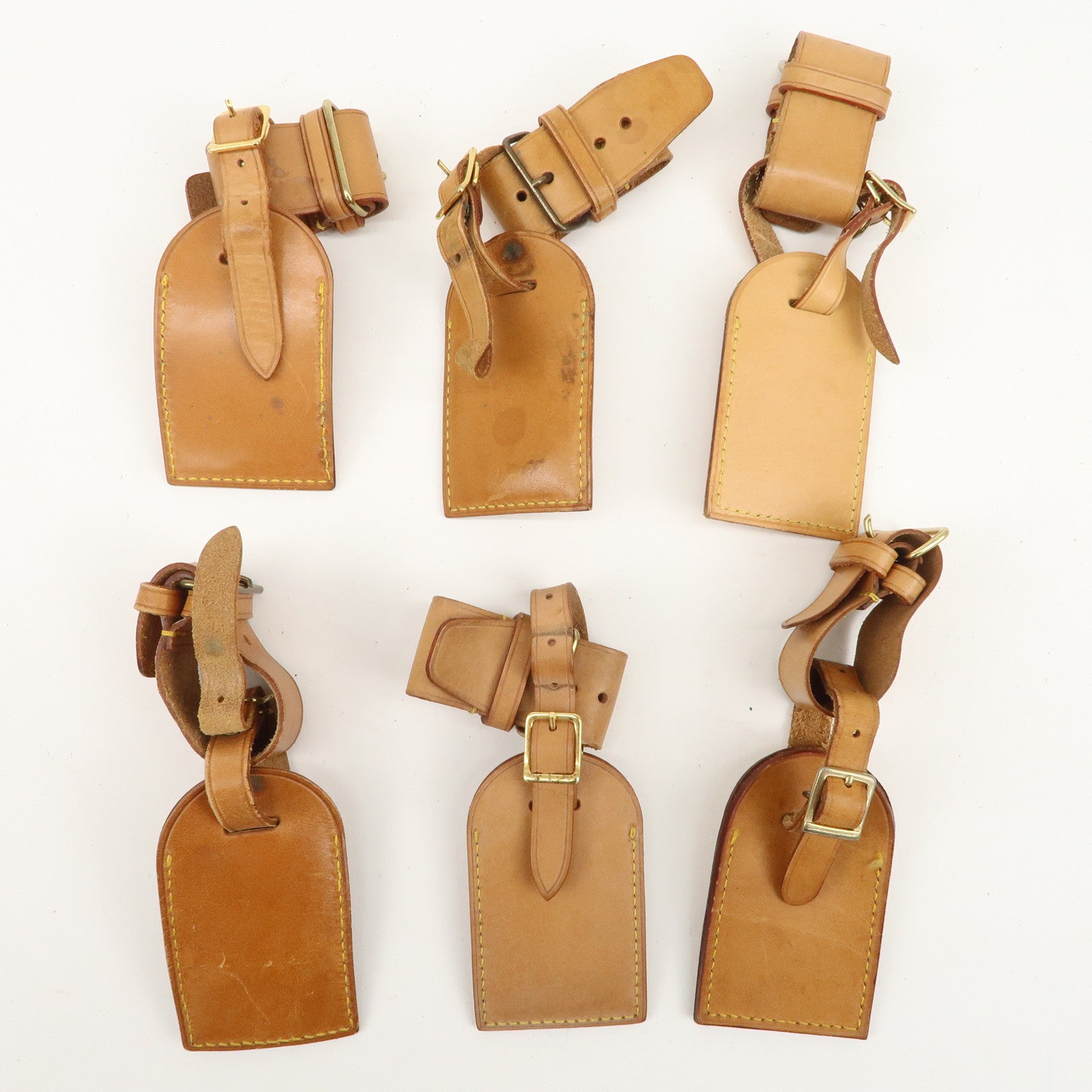 Louis Vuitton Set of 20 Leather Name Tag & Poignet Natural Used