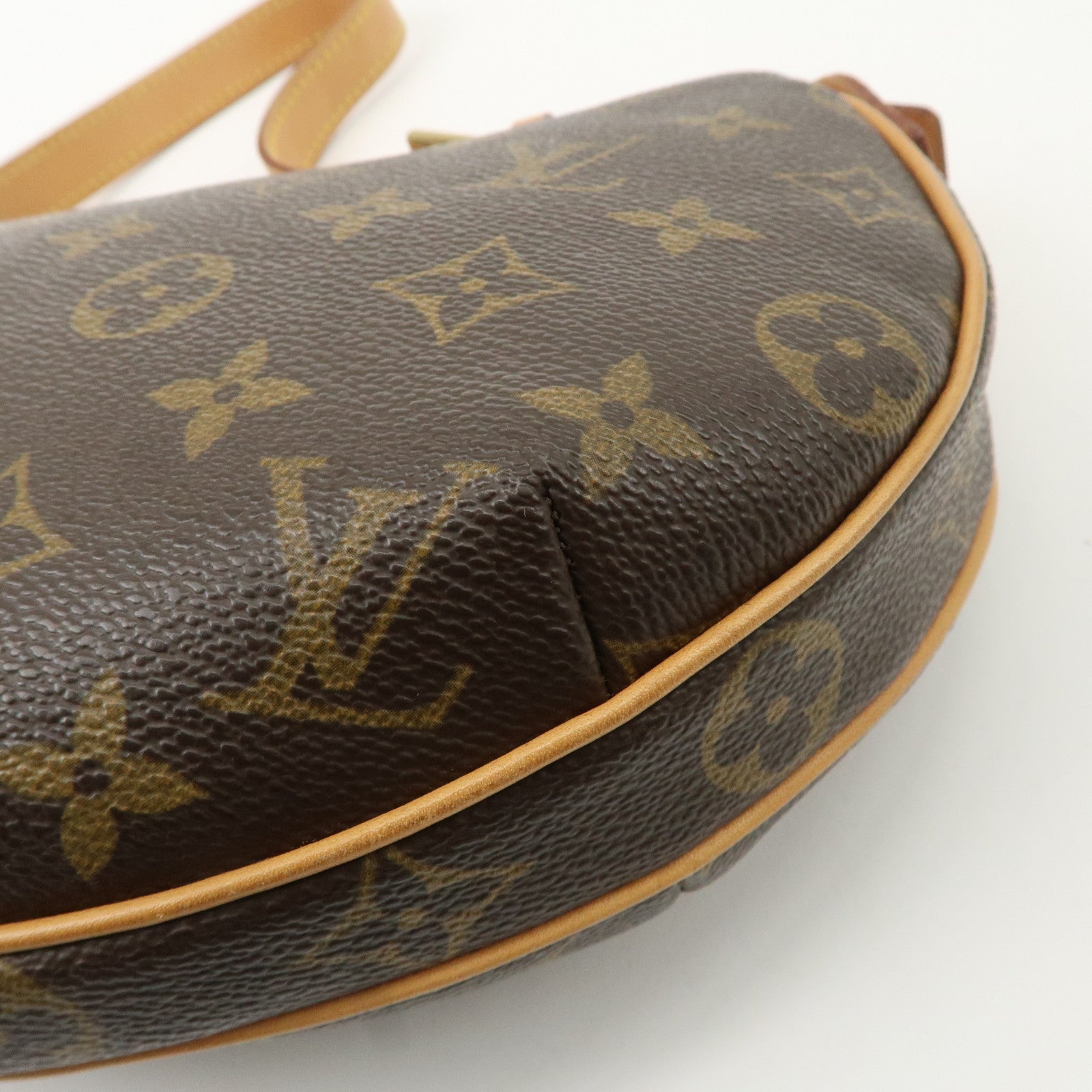 Louis Vuitton Monogram Pochette Croissant Shoulder Bag M51510 Used
