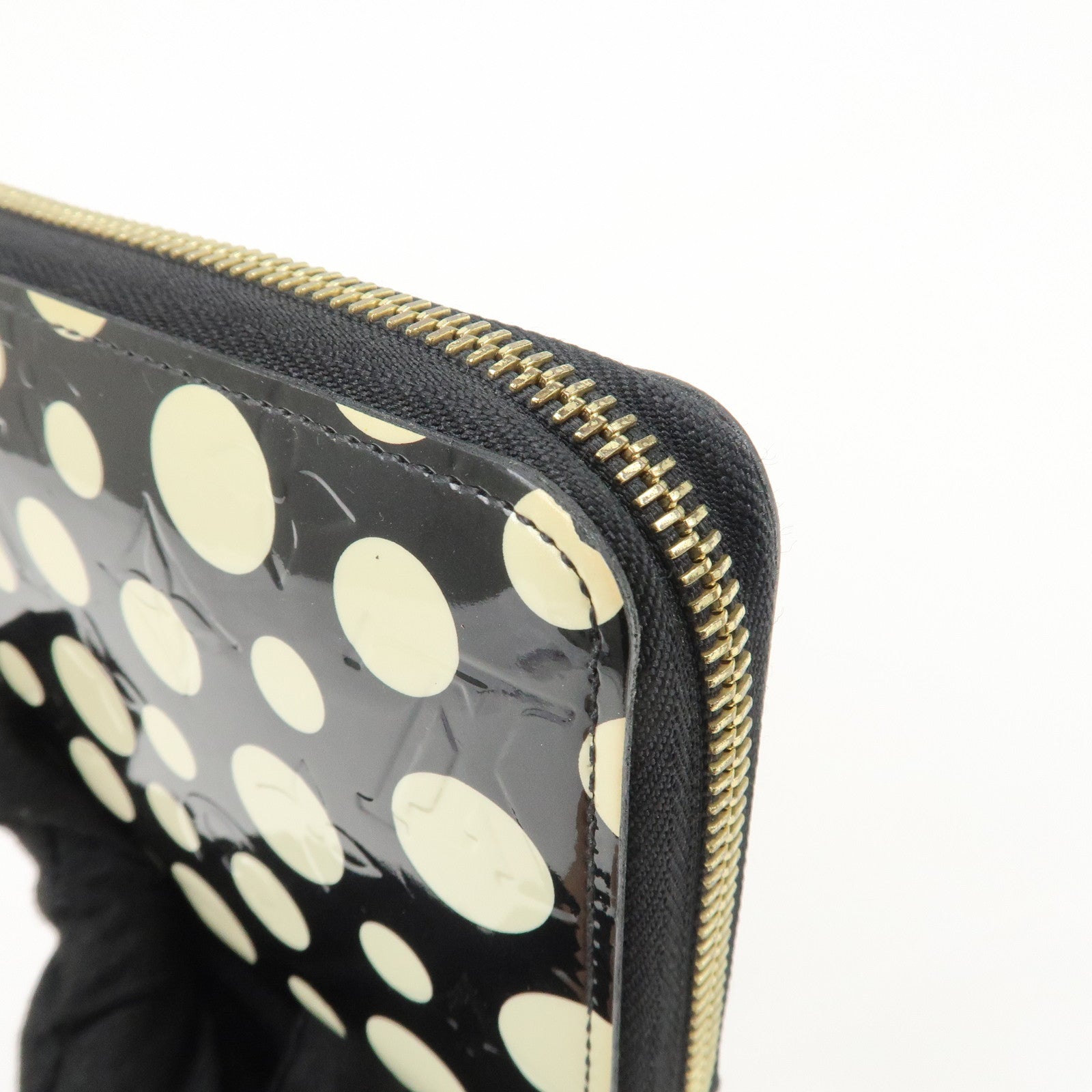 Louis Vuitton Monogram Dots Yayoi Kusama Zippy Wallet M91573 Used