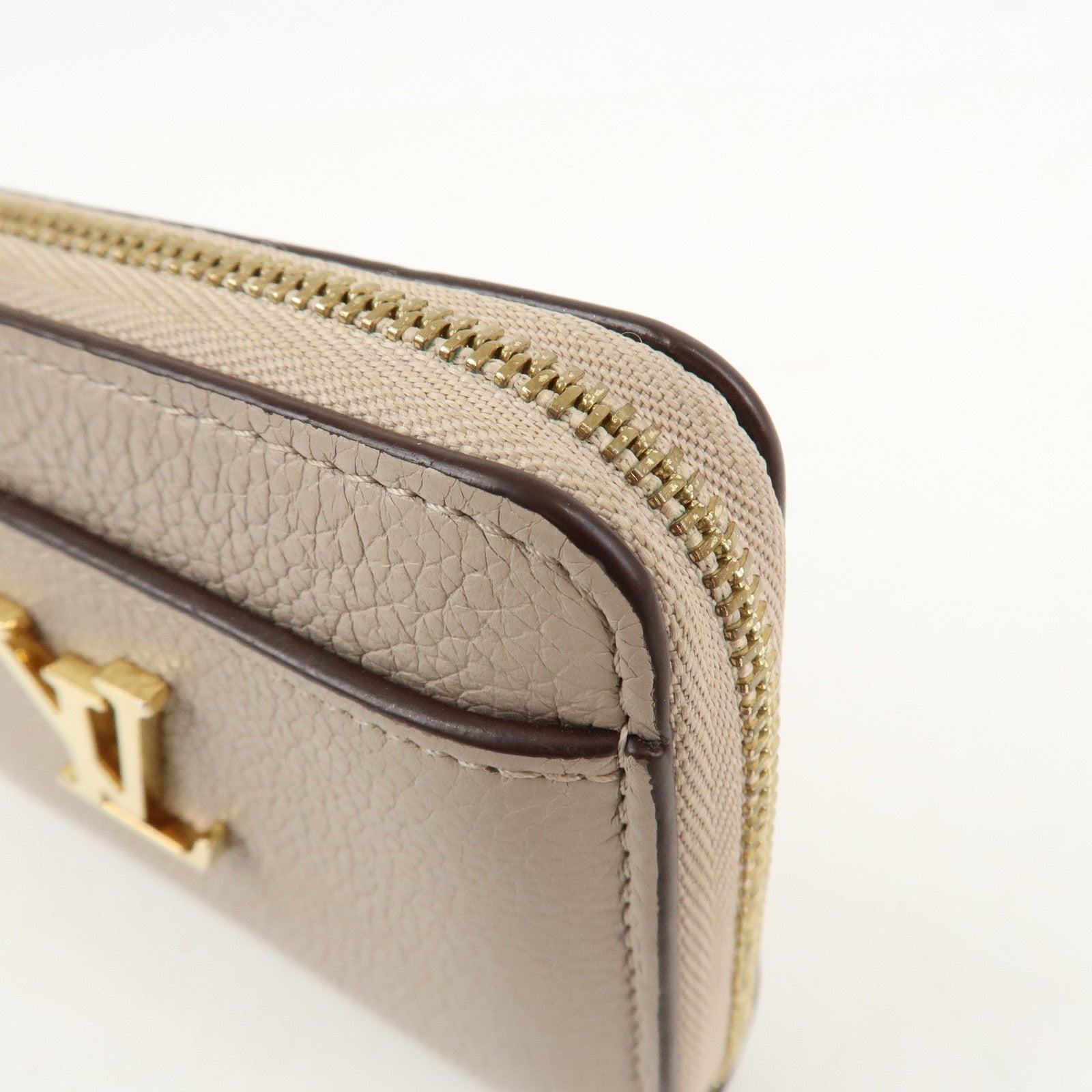 Louis Vuitton Lock Me Zippy Coin Purse Coin Case Beige M80100 Used
