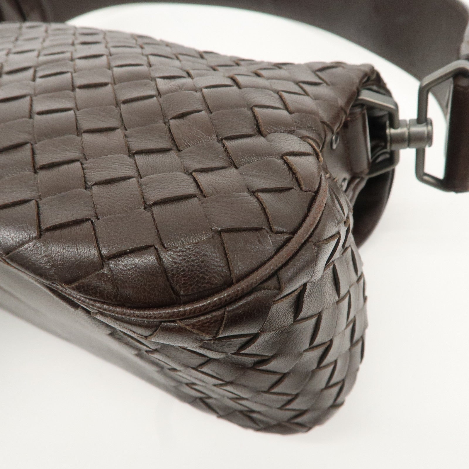 BOTTEGA VENETA Intrecciato Leather One-shoulder Bag Brown 142467 Used