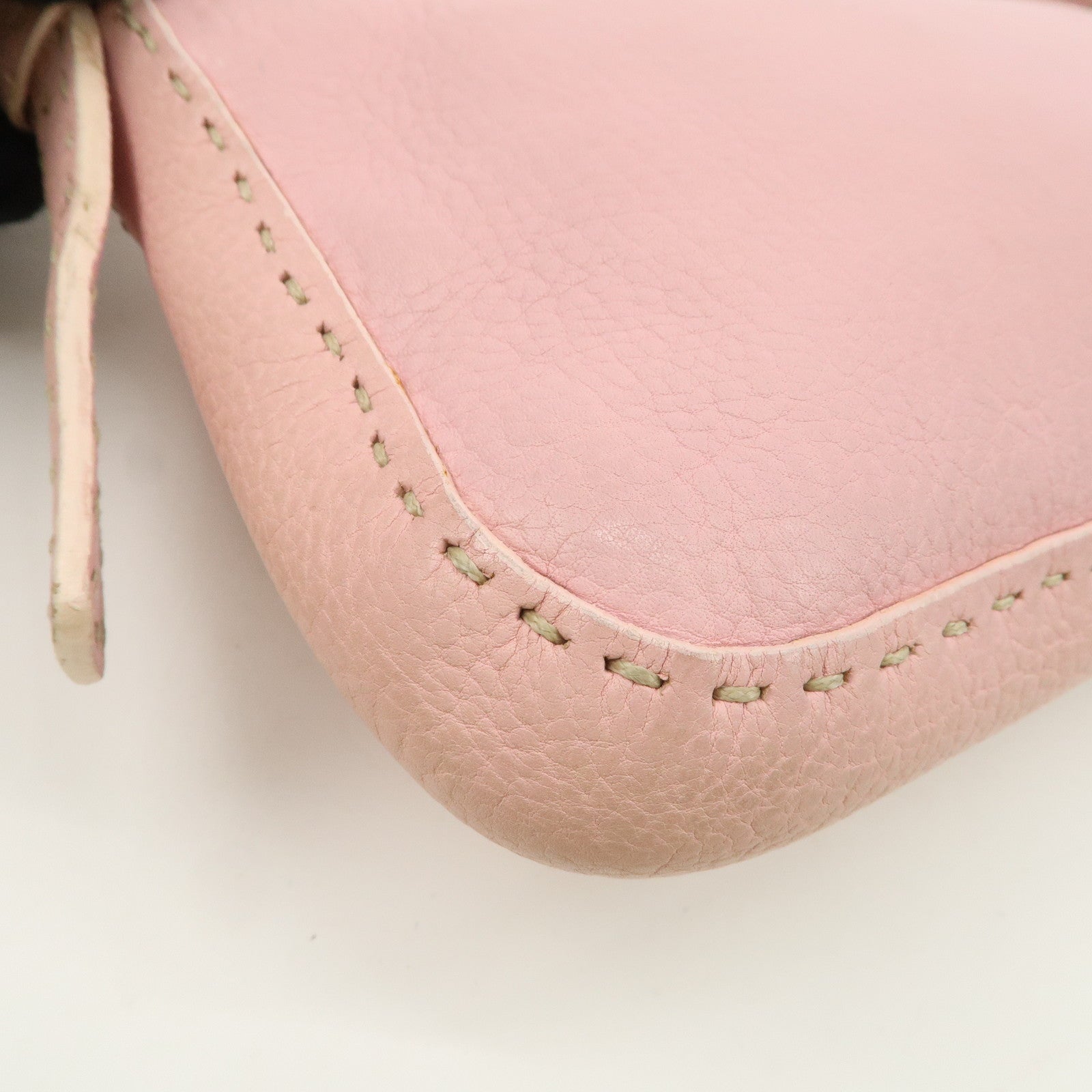 FENDI Selleria Mamma Baguette Leather Shoulder Bag Pink 8BR101 Used