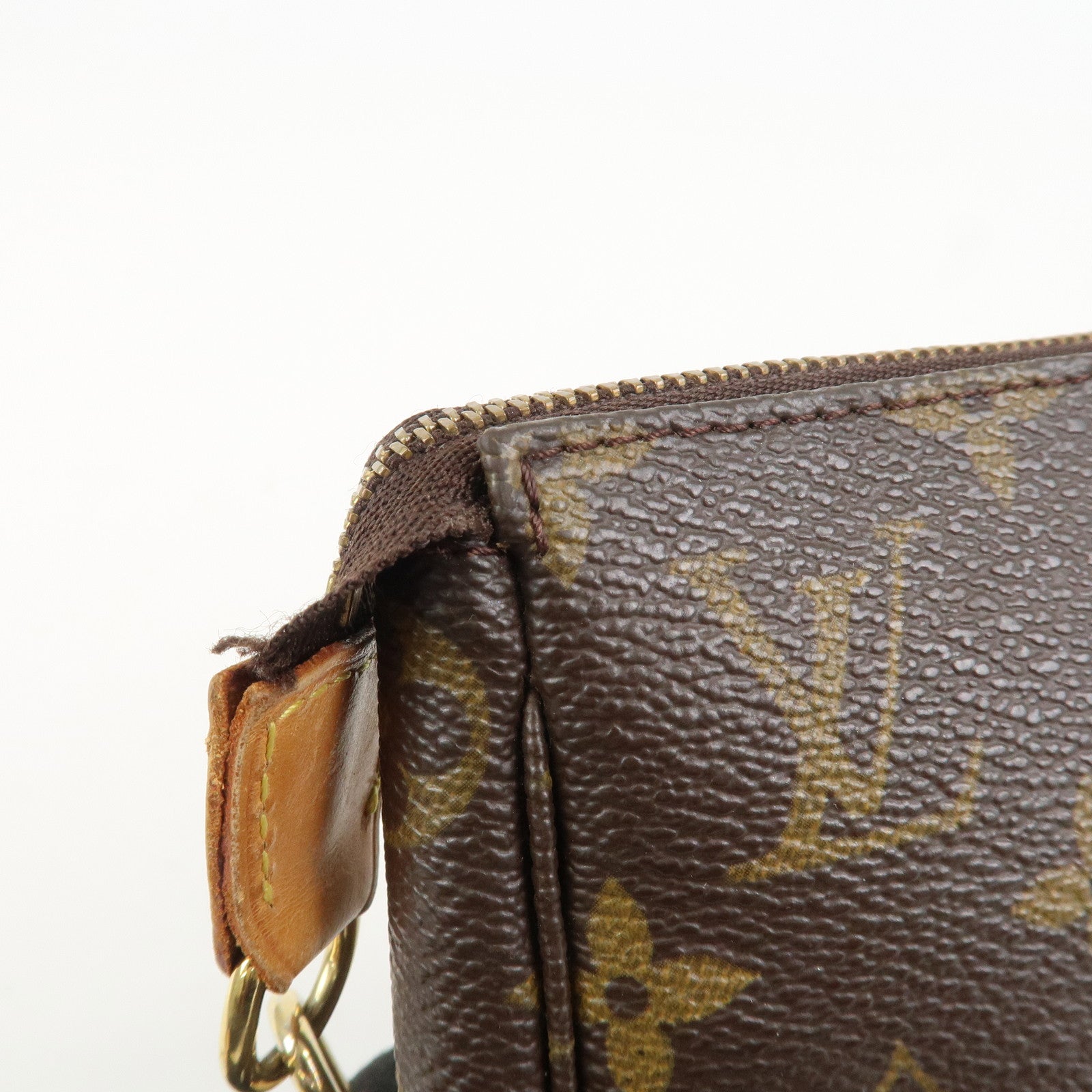 Louis Vuitton Monogram Pochette Accessoires Pouch Hand Bag M51980