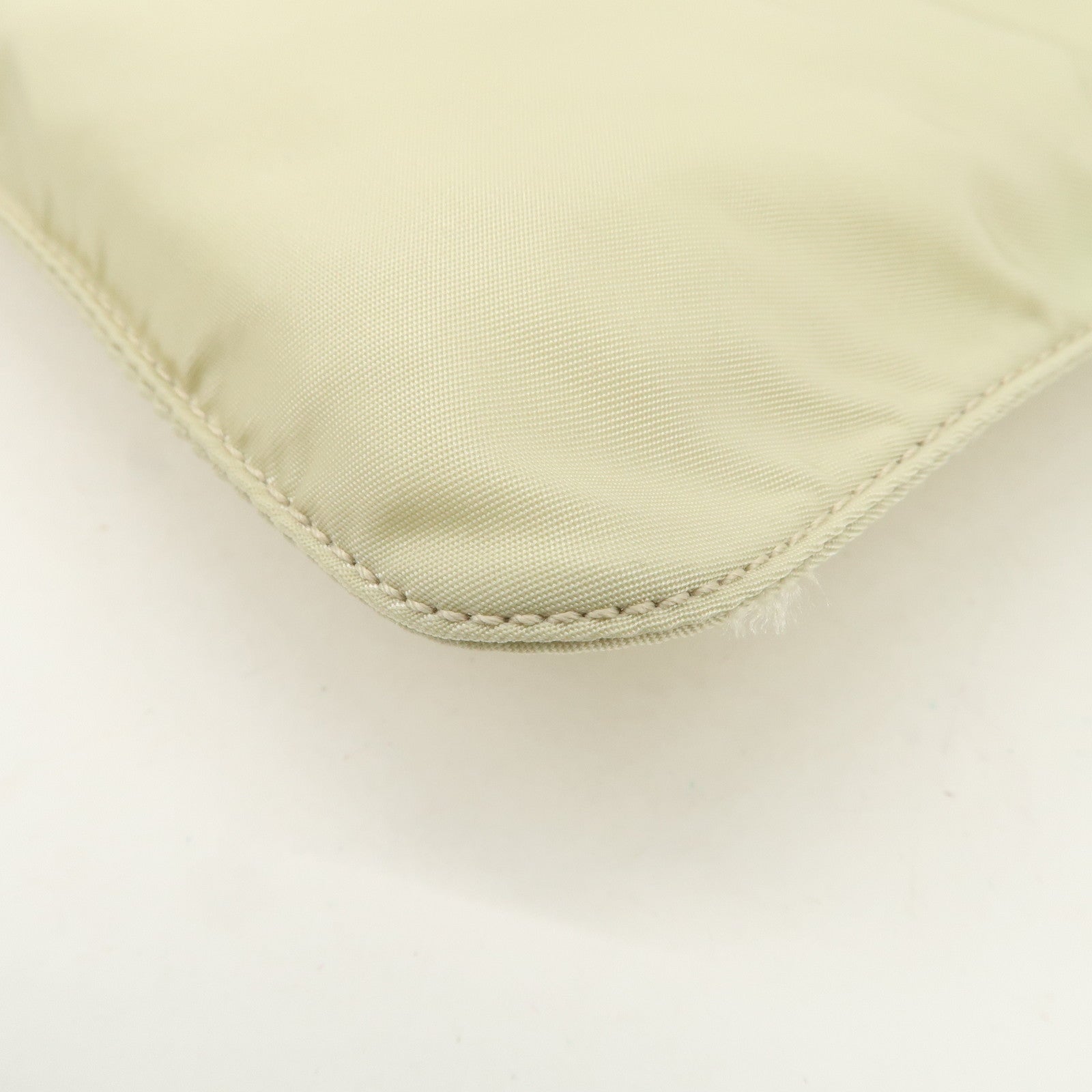 PRADA Triangle Logo Nylon Shoulder Bag Crossbody Bag Beige B7372 Used