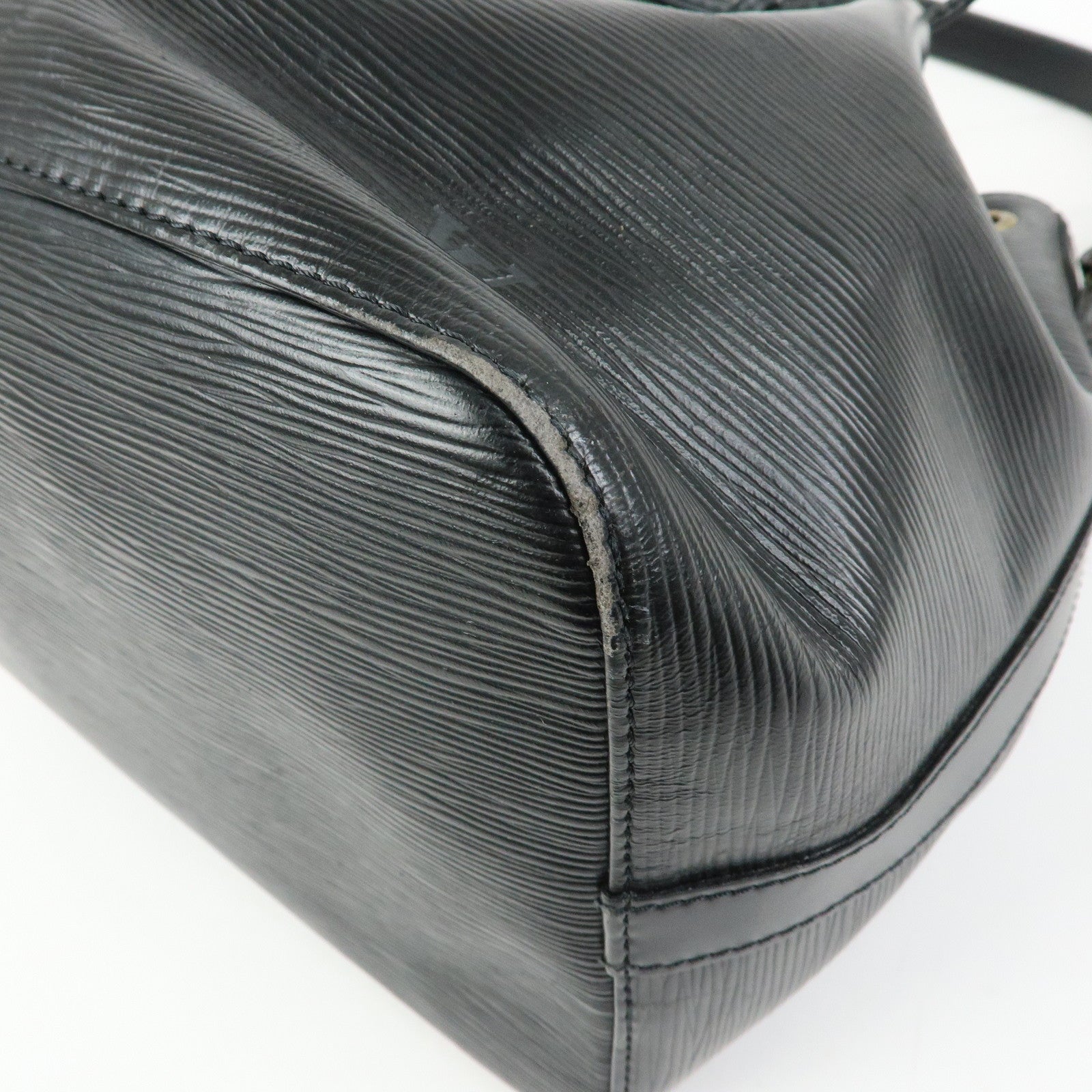 Louis Vuitton Epi Petit Noe Shoulder Bag Noir Black M59012