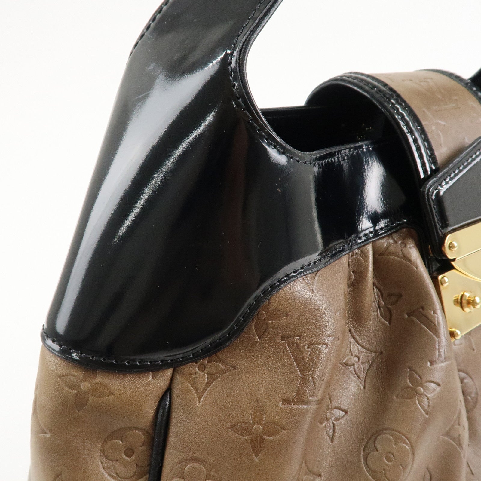 Louis Vuitton Monogram Patent Embossed Leather Shoulder Bag M95296 Used